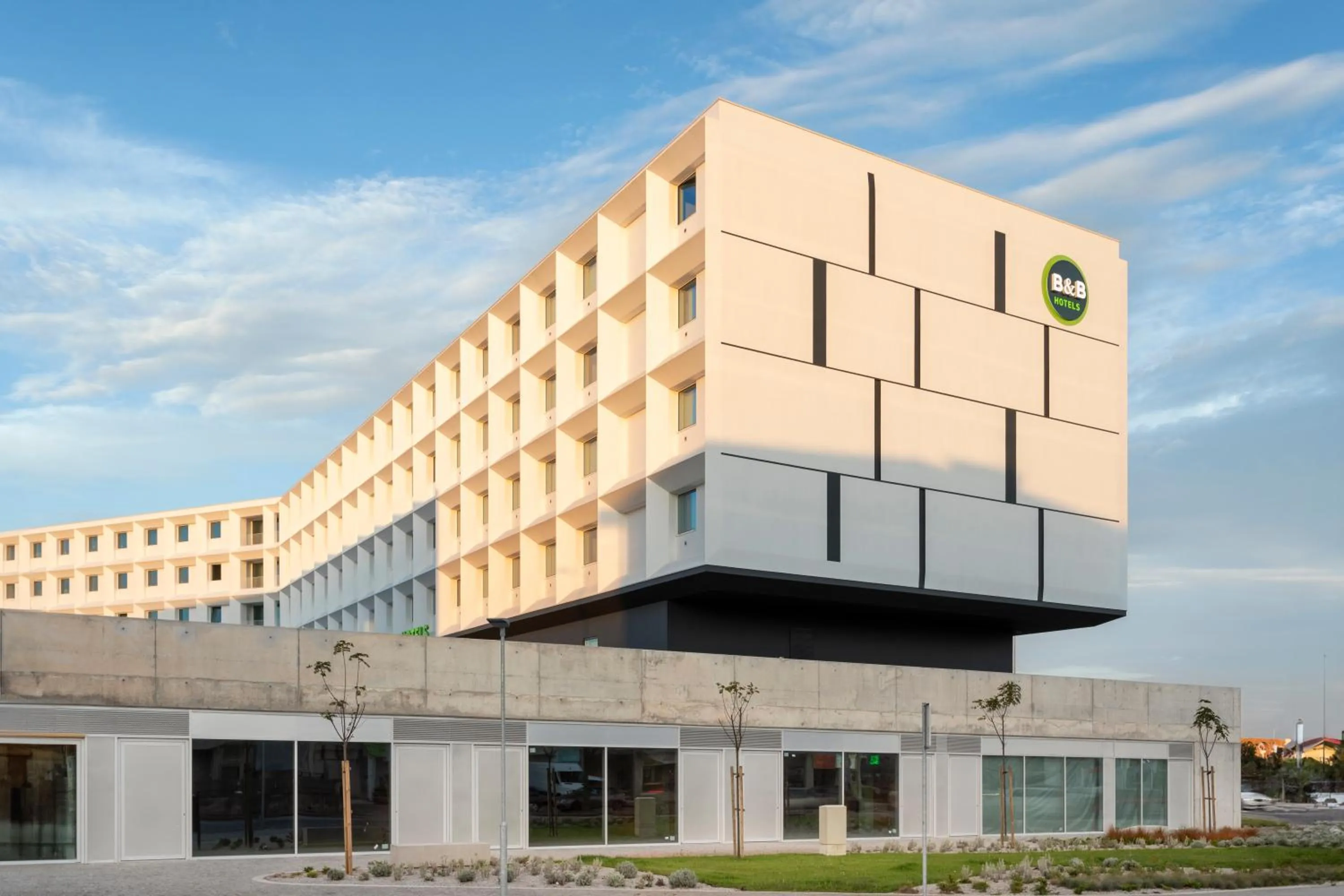 Property building in B&B HOTEL Vila do Conde
