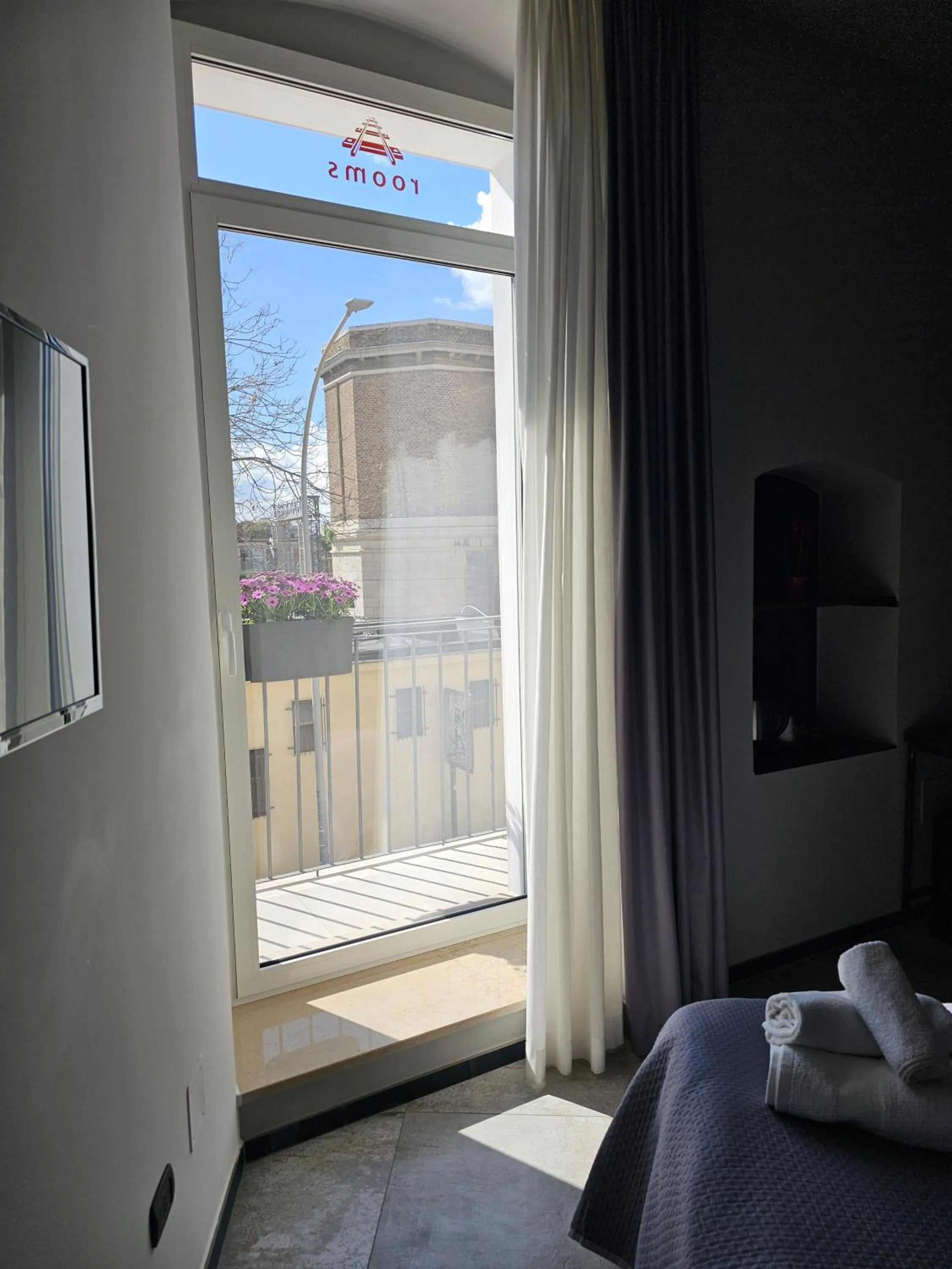 Photo of the whole room, Bed in Binario1 Rooms