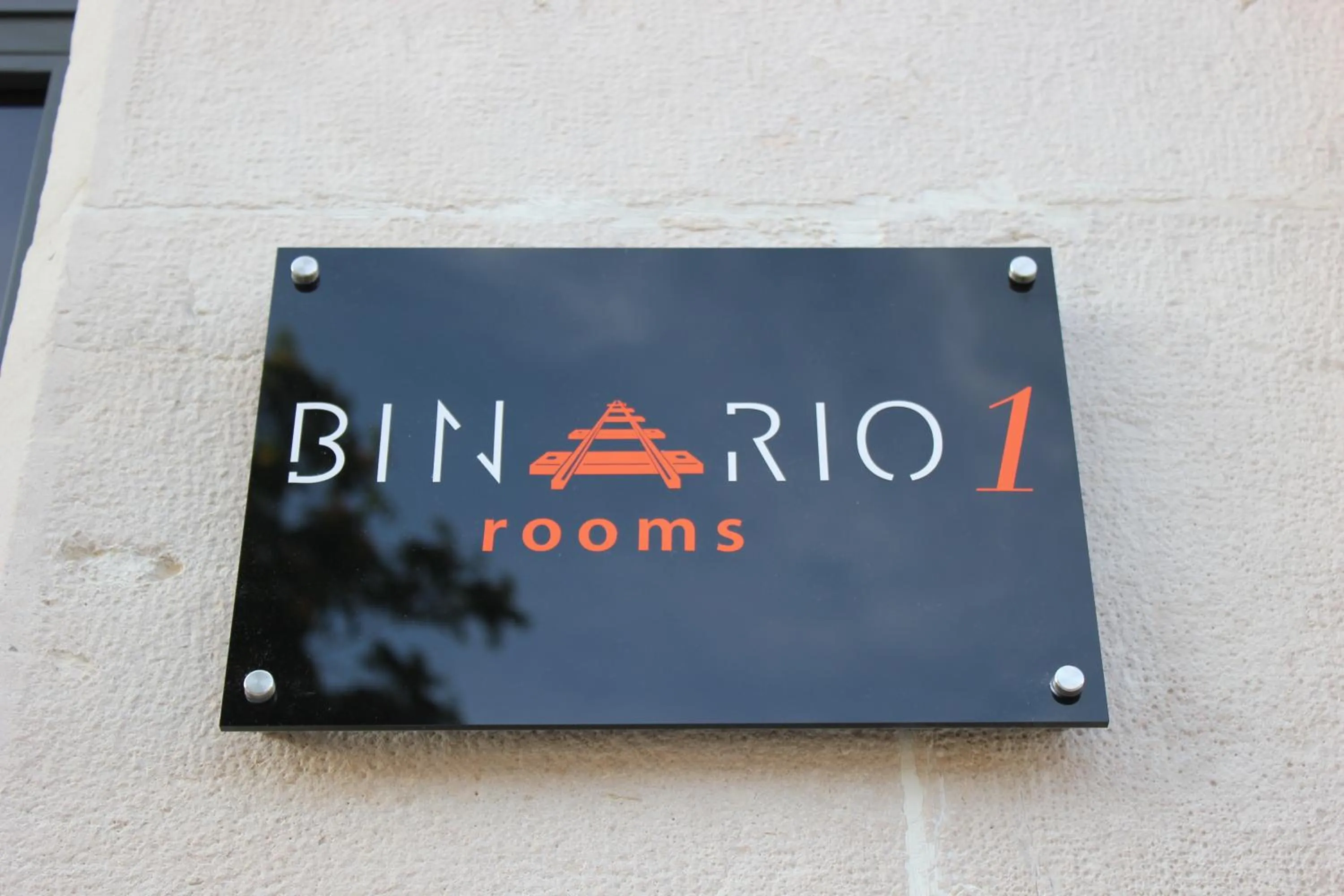 Property logo or sign in Binario1 Rooms