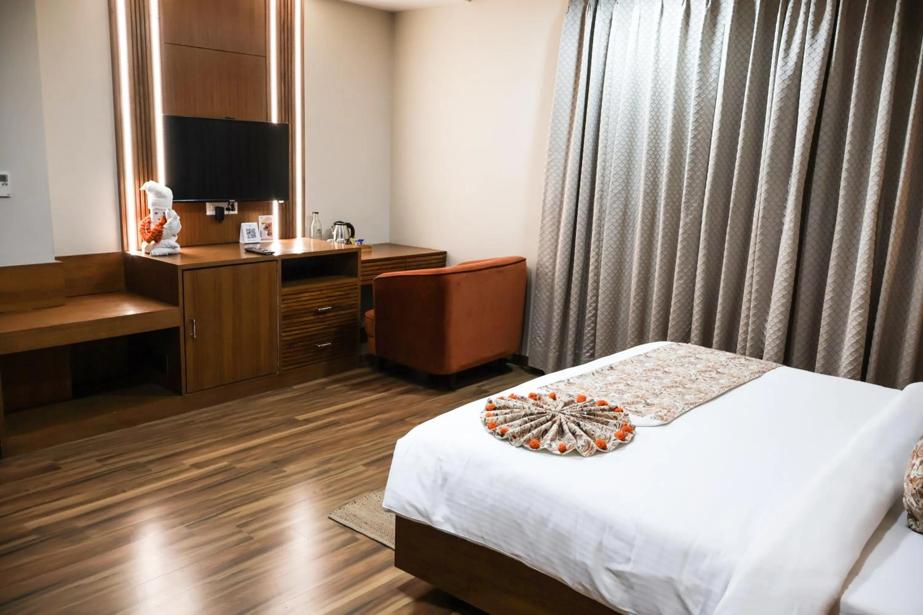 Bed in HHW Buddha Lineage