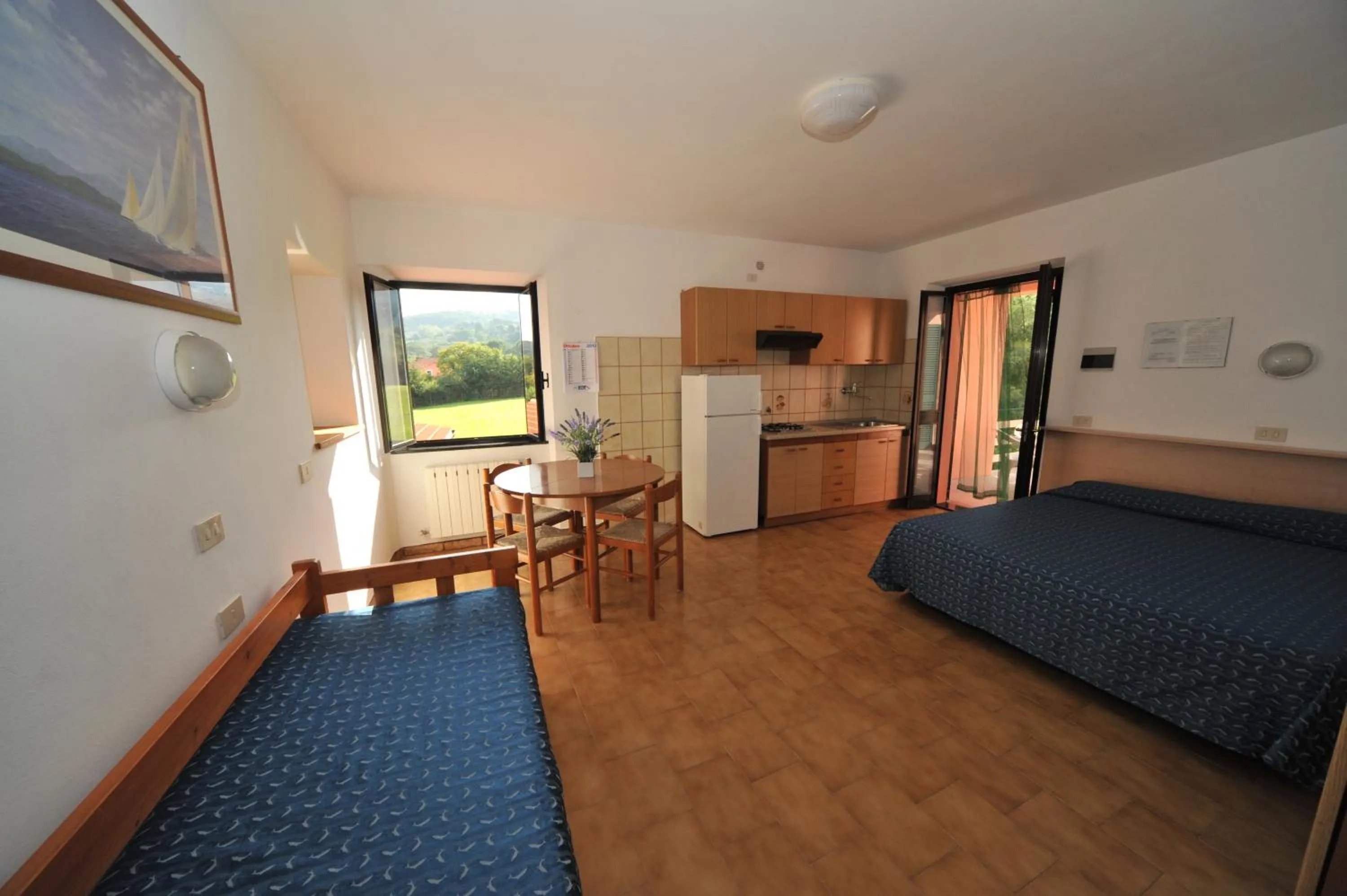 Photo of the whole room, Bed in Casa Campanella Resort