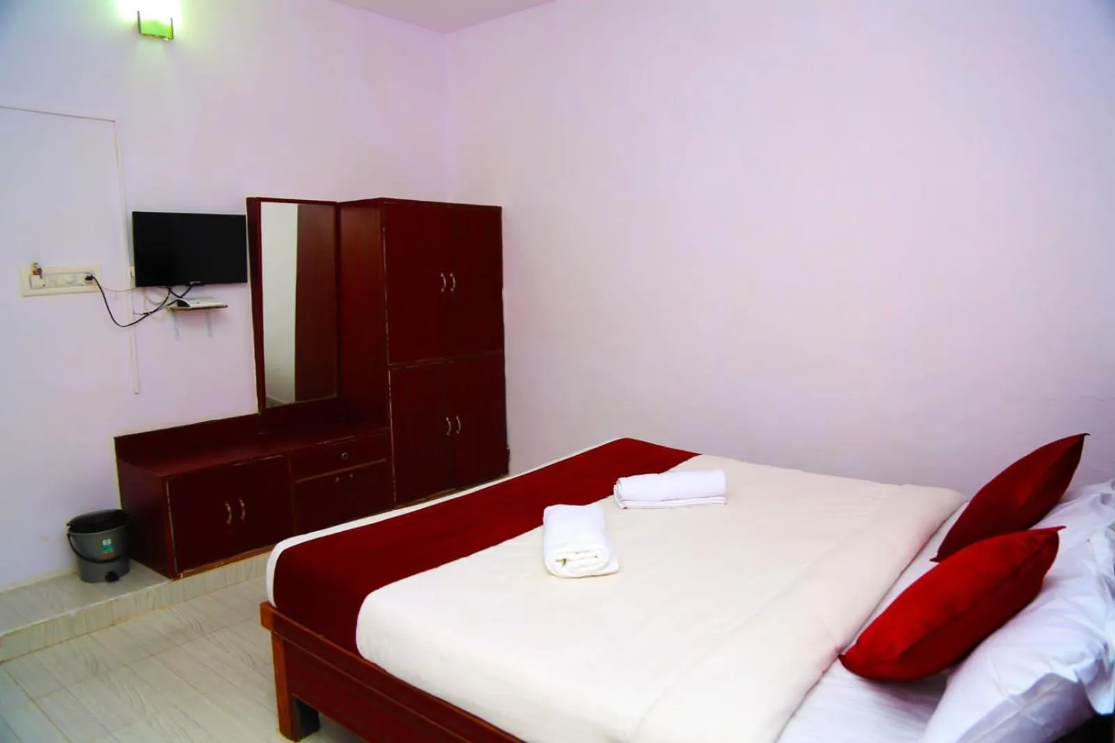 Bedroom, Bed in Mothers Bounty by Lazo , Coorg