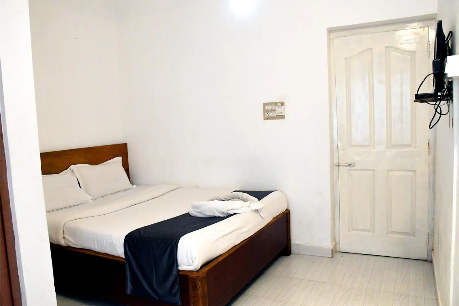 Bedroom, Bed in Mothers Bounty by Lazo , Coorg