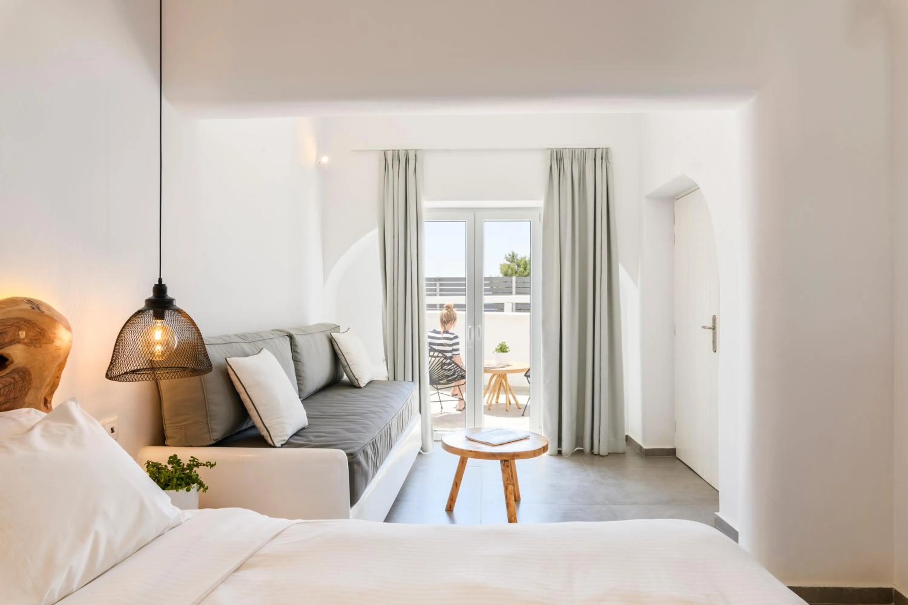 Seating area, Bed in Casa Anna Suites