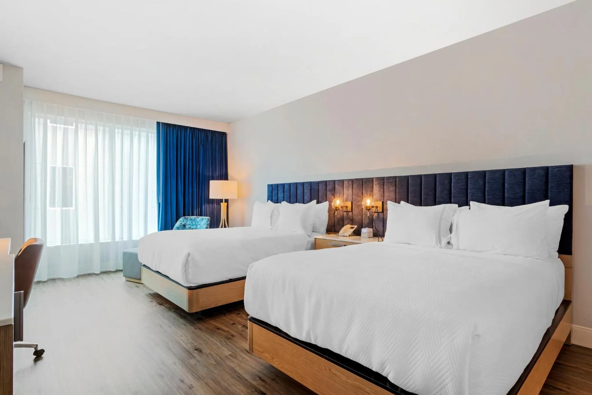 Photo of the whole room, Bed in EVEN Hotel Waco - University Area by IHG