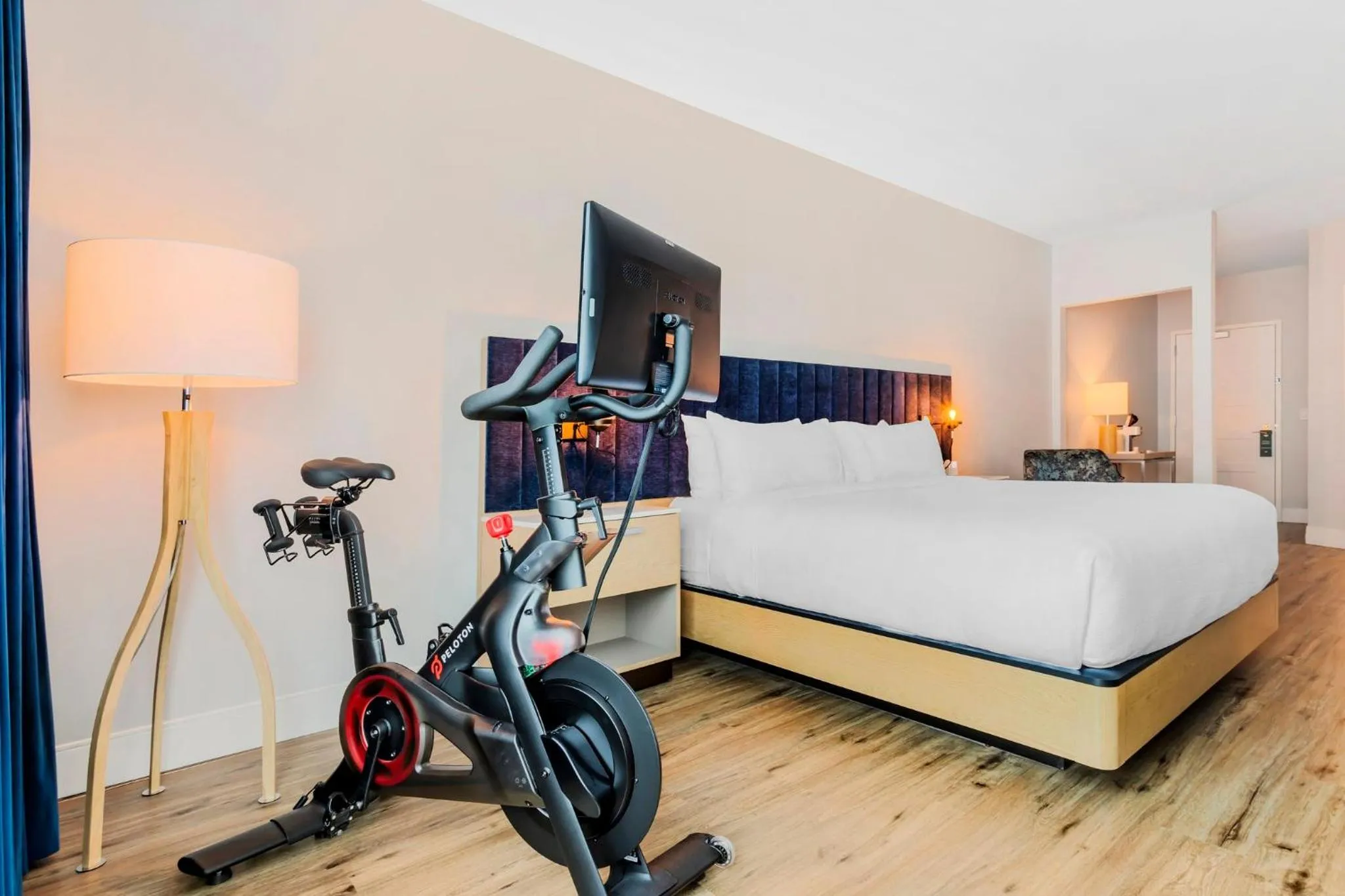 Photo of the whole room, Bed in EVEN Hotel Waco - University Area by IHG