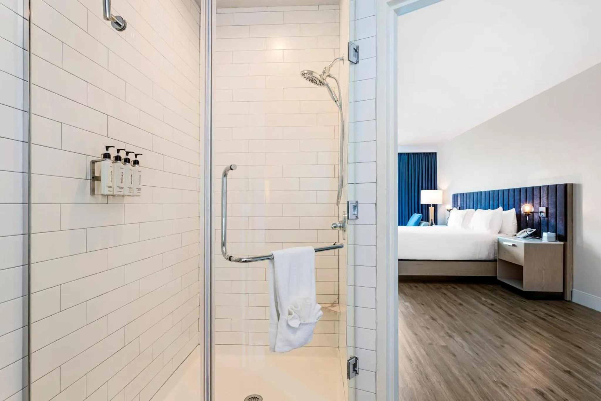 Photo of the whole room, Bed in EVEN Hotel Waco - University Area by IHG