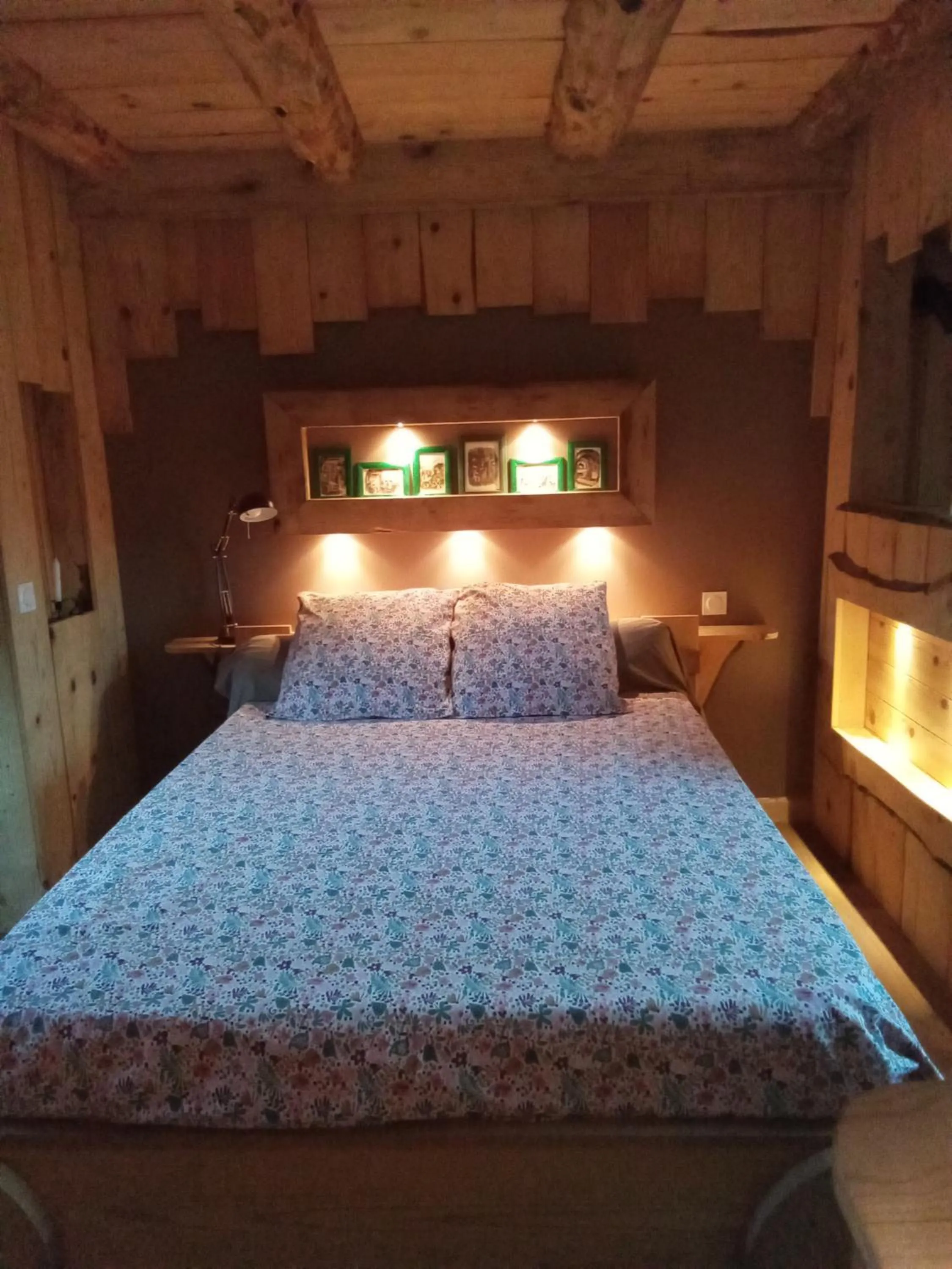 Bed in L' Auberge du château