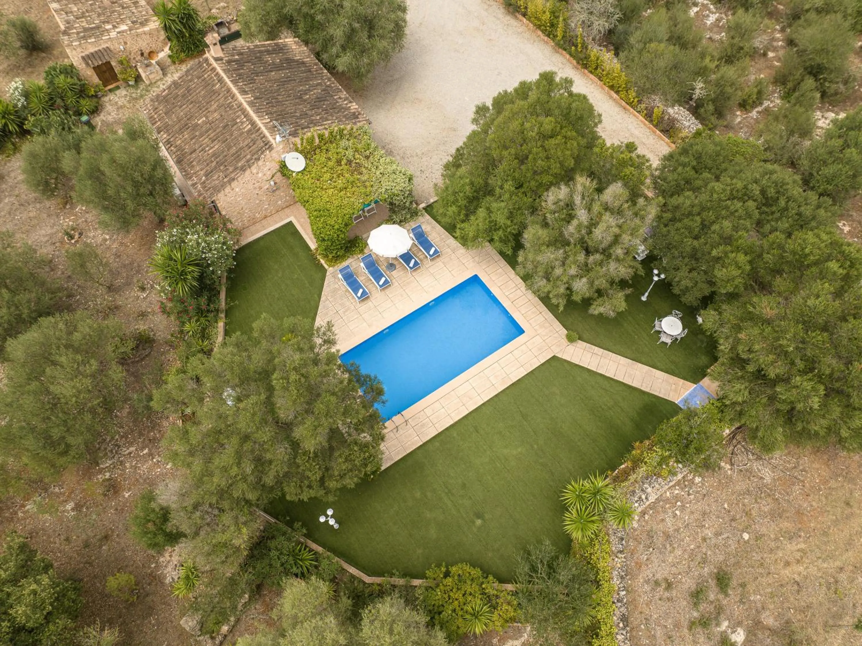 Villa with Garden View in Villa sa teulada