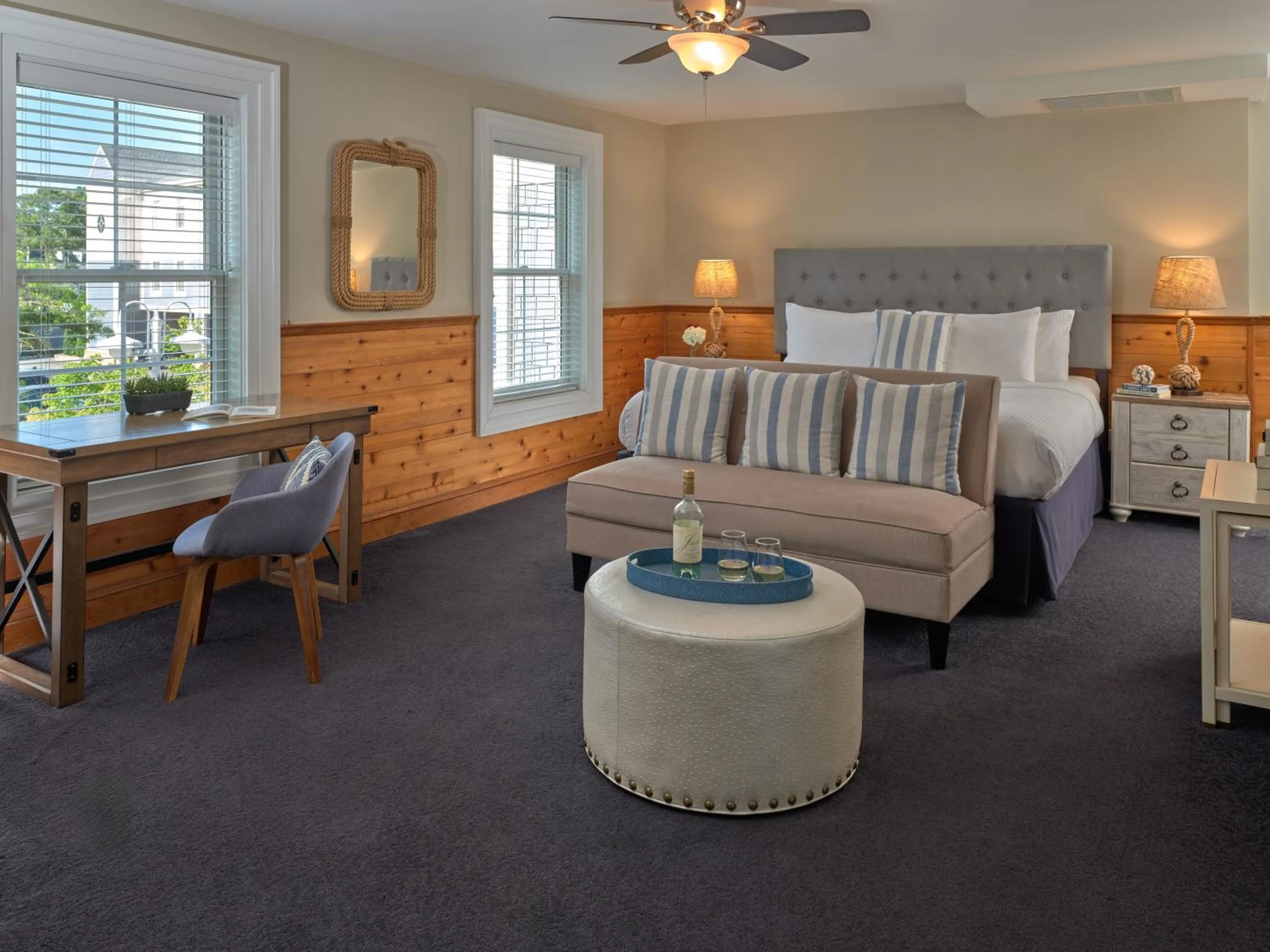 King Suite in St Michaels Harbour Inn, Marina and Spa