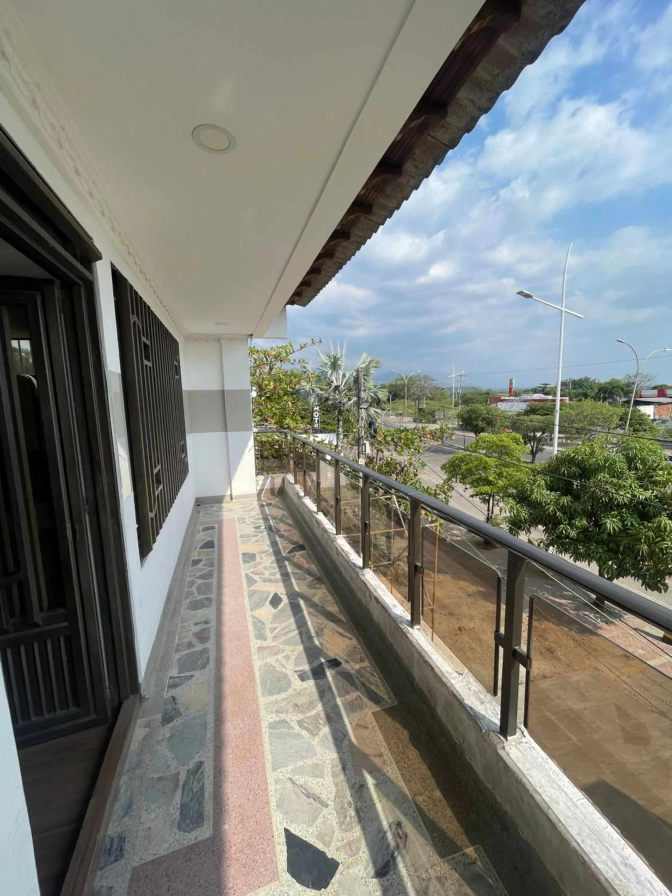 HOTEL IMPERIAL LA QUINTA