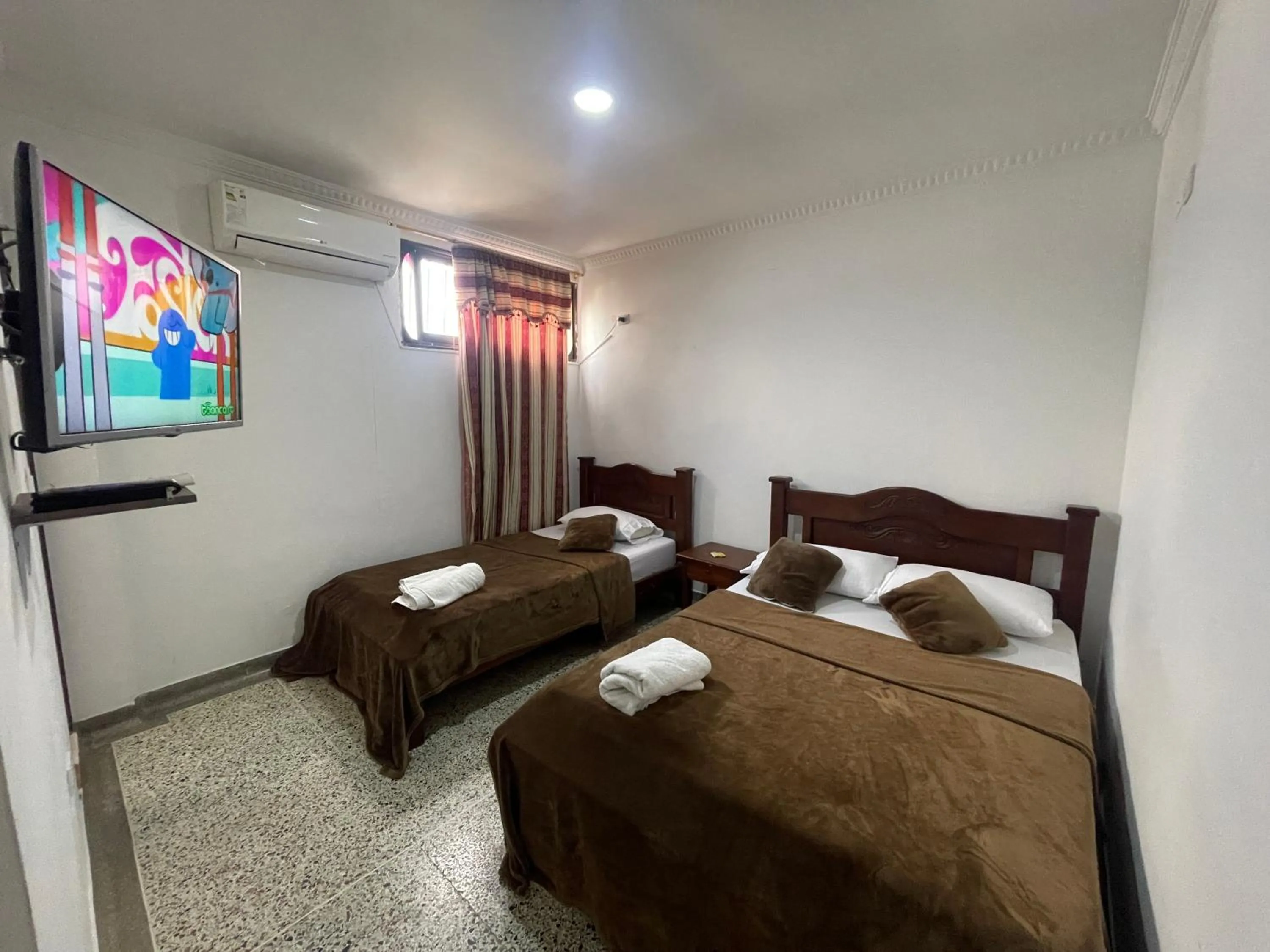 HOTEL IMPERIAL LA QUINTA