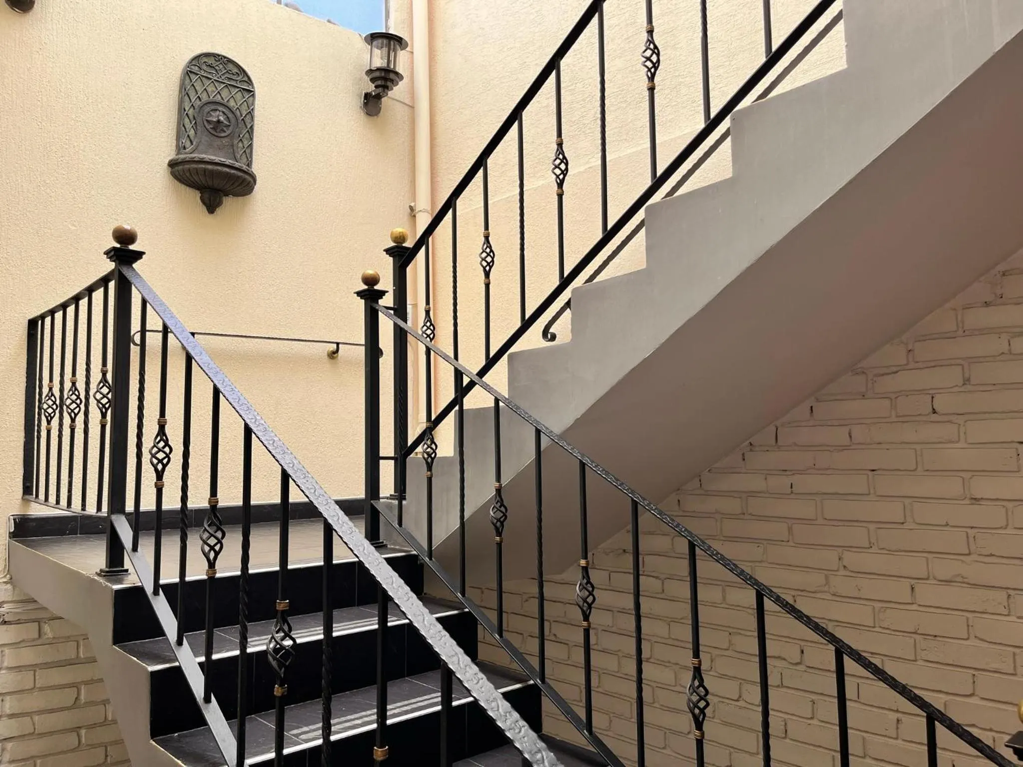 Property building in Titas House Bogota