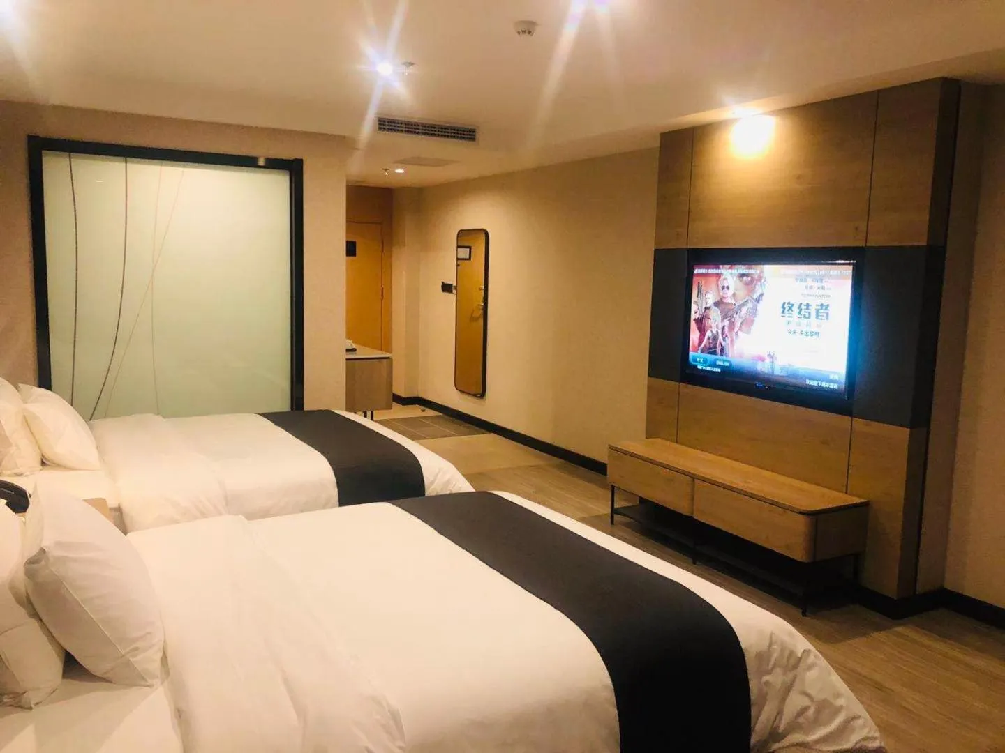 Bed in Thank Inn Plus Jiaozuo Mengzhou Sangpo Times New Town