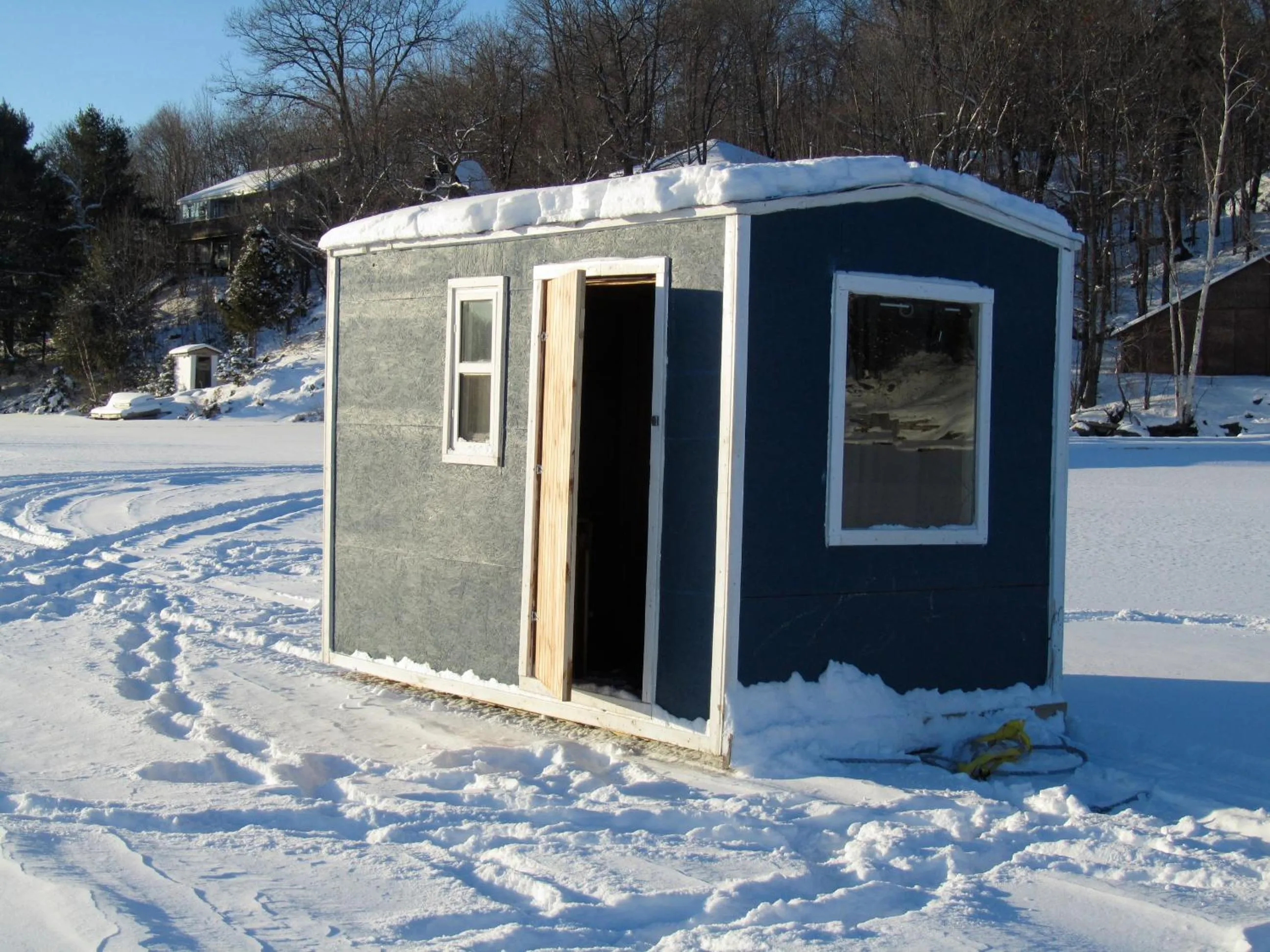 Fishing in Lang Lake Resort