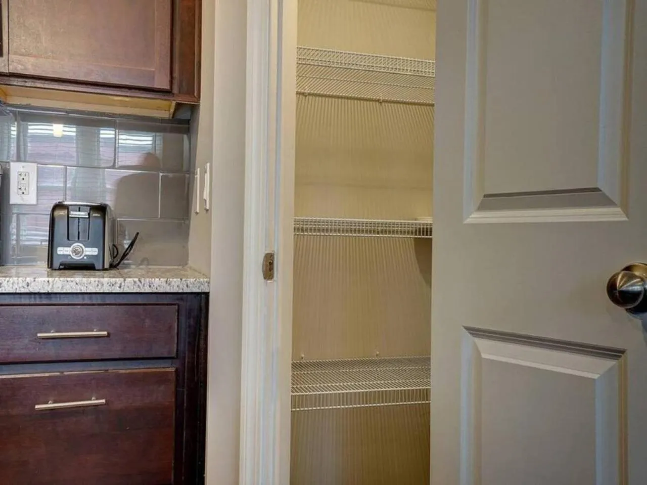 Two Comfy Condos Near City Center OTR UC Zoo