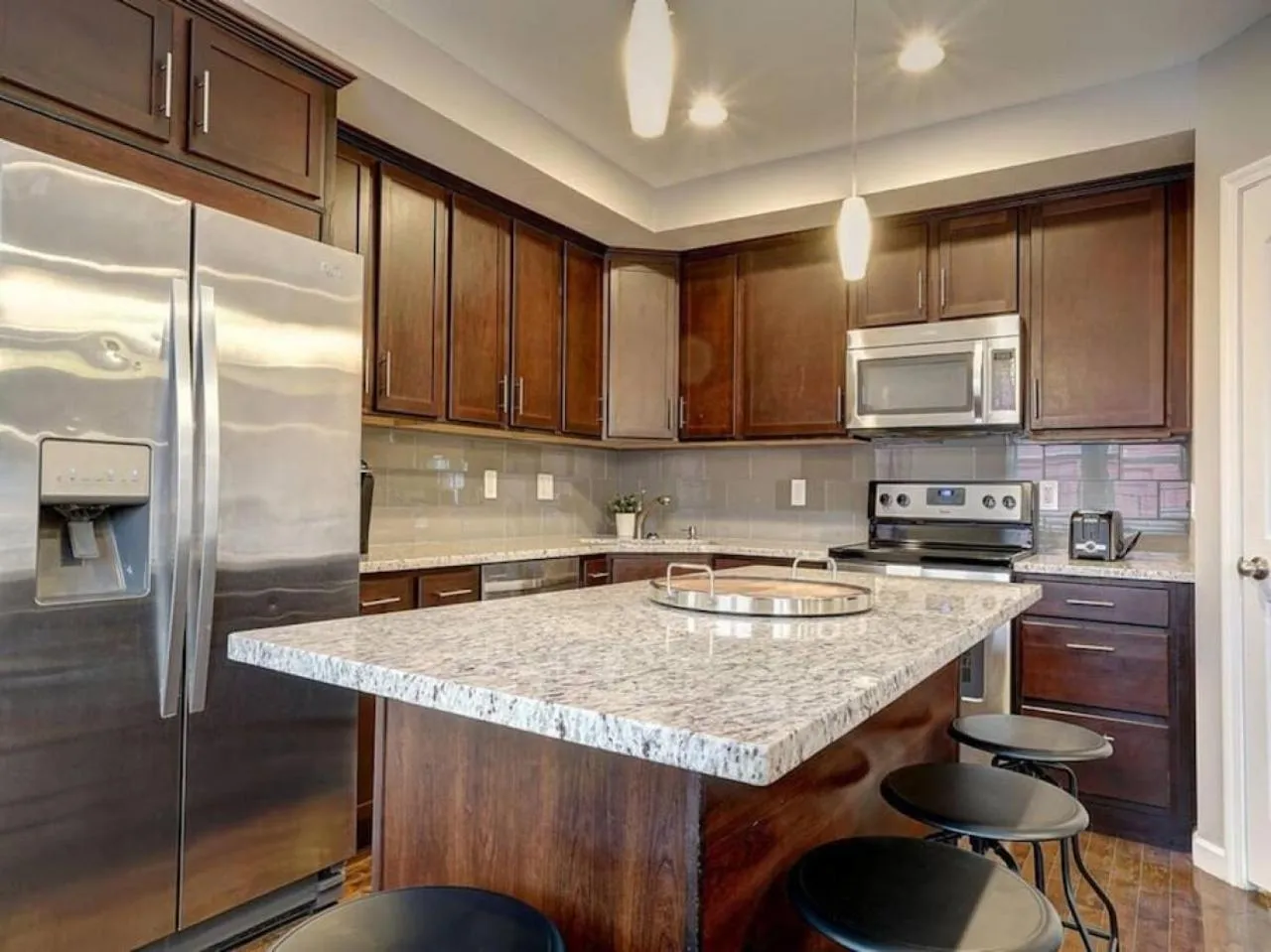 Two Comfy Condos Near City Center OTR UC Zoo