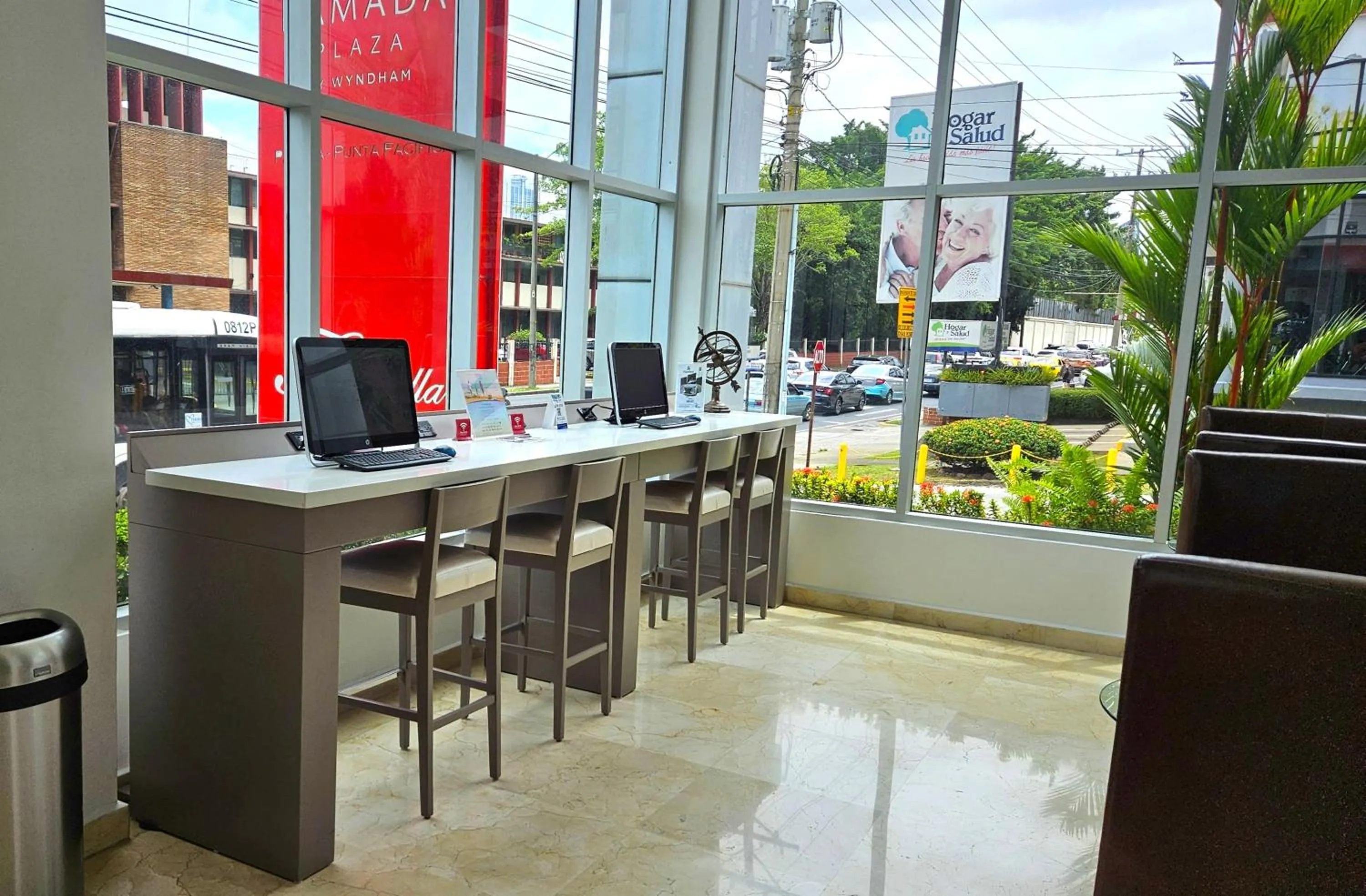 Lobby or reception in Ramada Plaza by Wyndham Panama Punta Pacifica