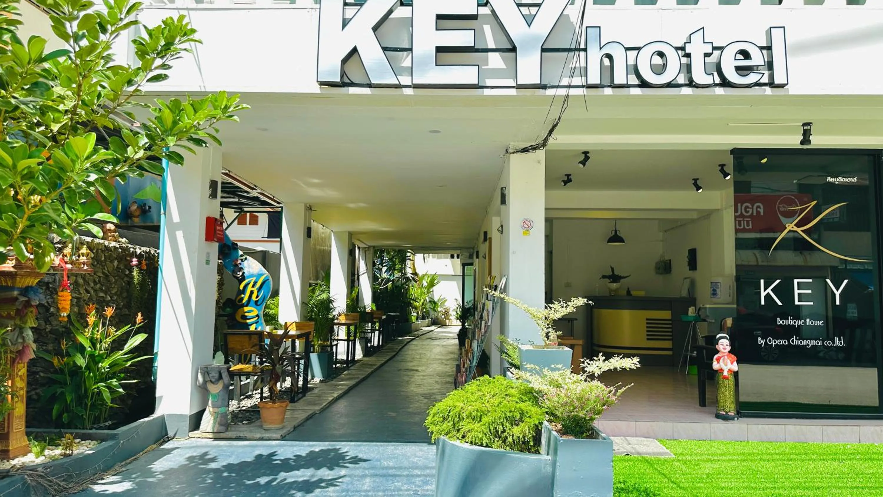 Property building in Key酒店@古城中心店