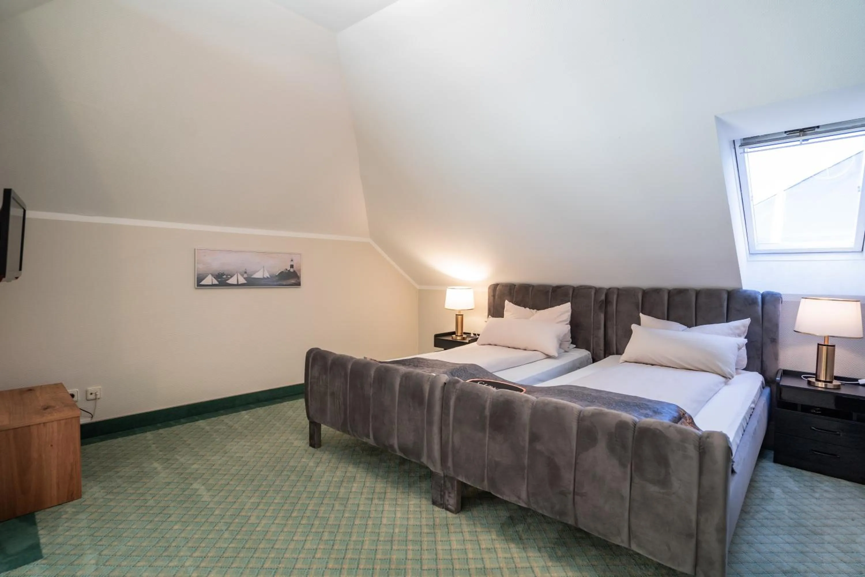 Bed in Hotel CityHome am Kurpark