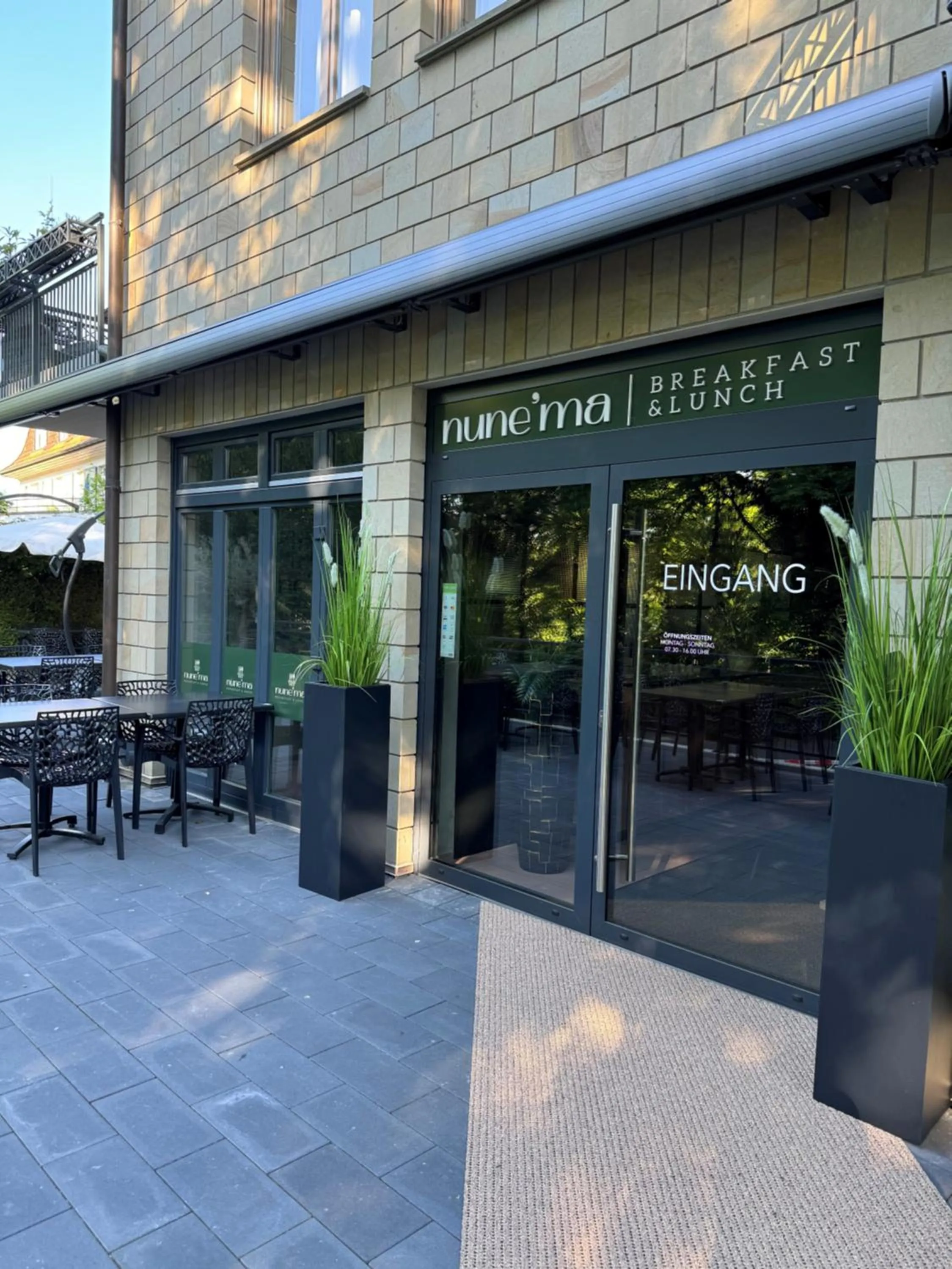 Restaurant/places to eat in Hotel CityHome am Kurpark