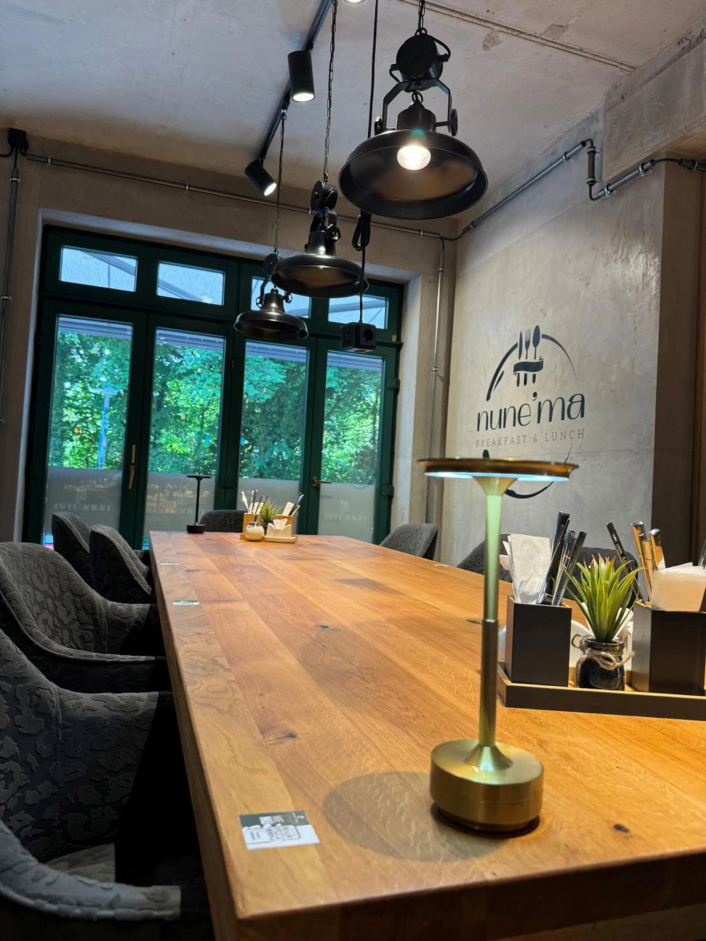 Restaurant/places to eat in Hotel CityHome am Kurpark