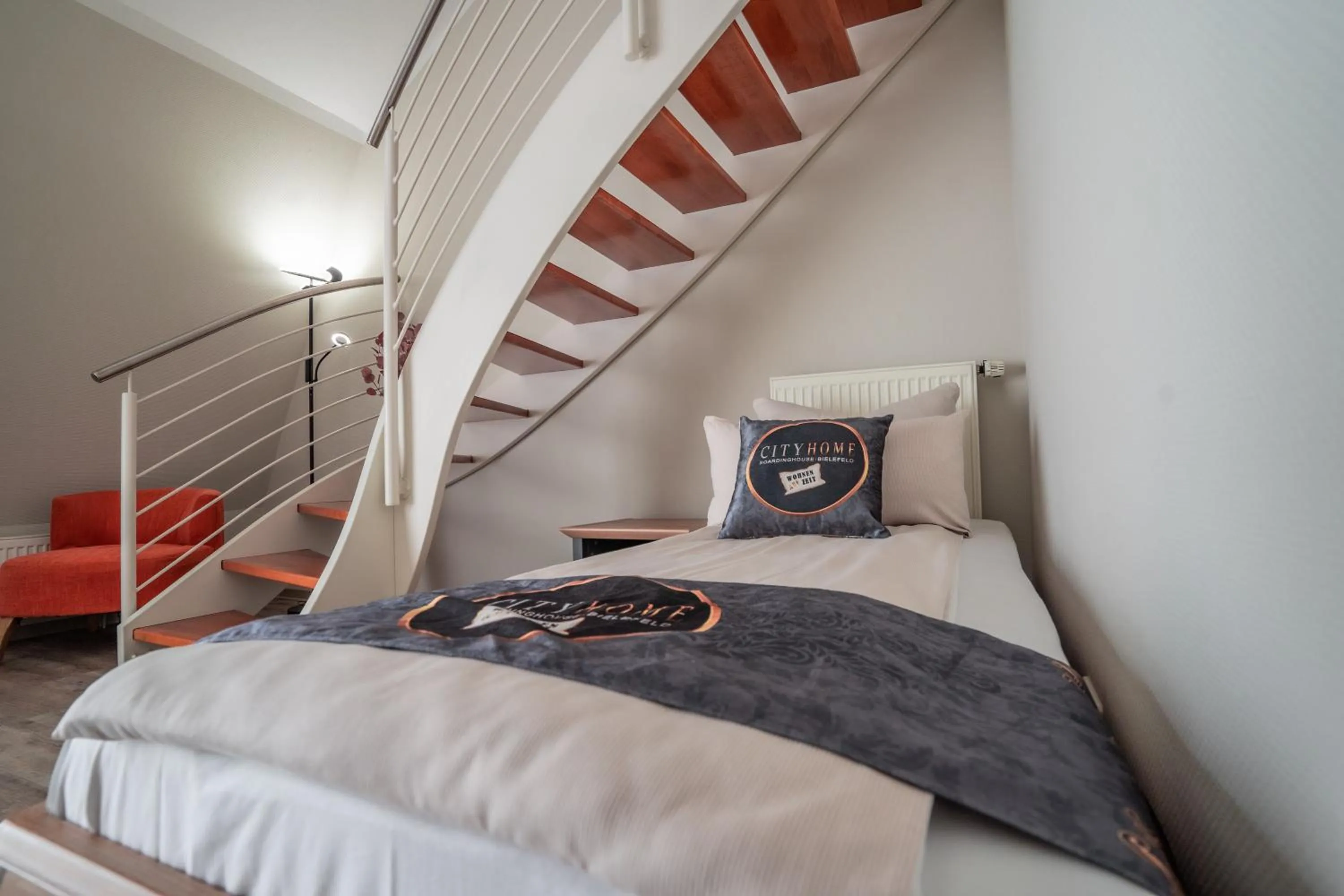 Bed in Hotel CityHome am Kurpark