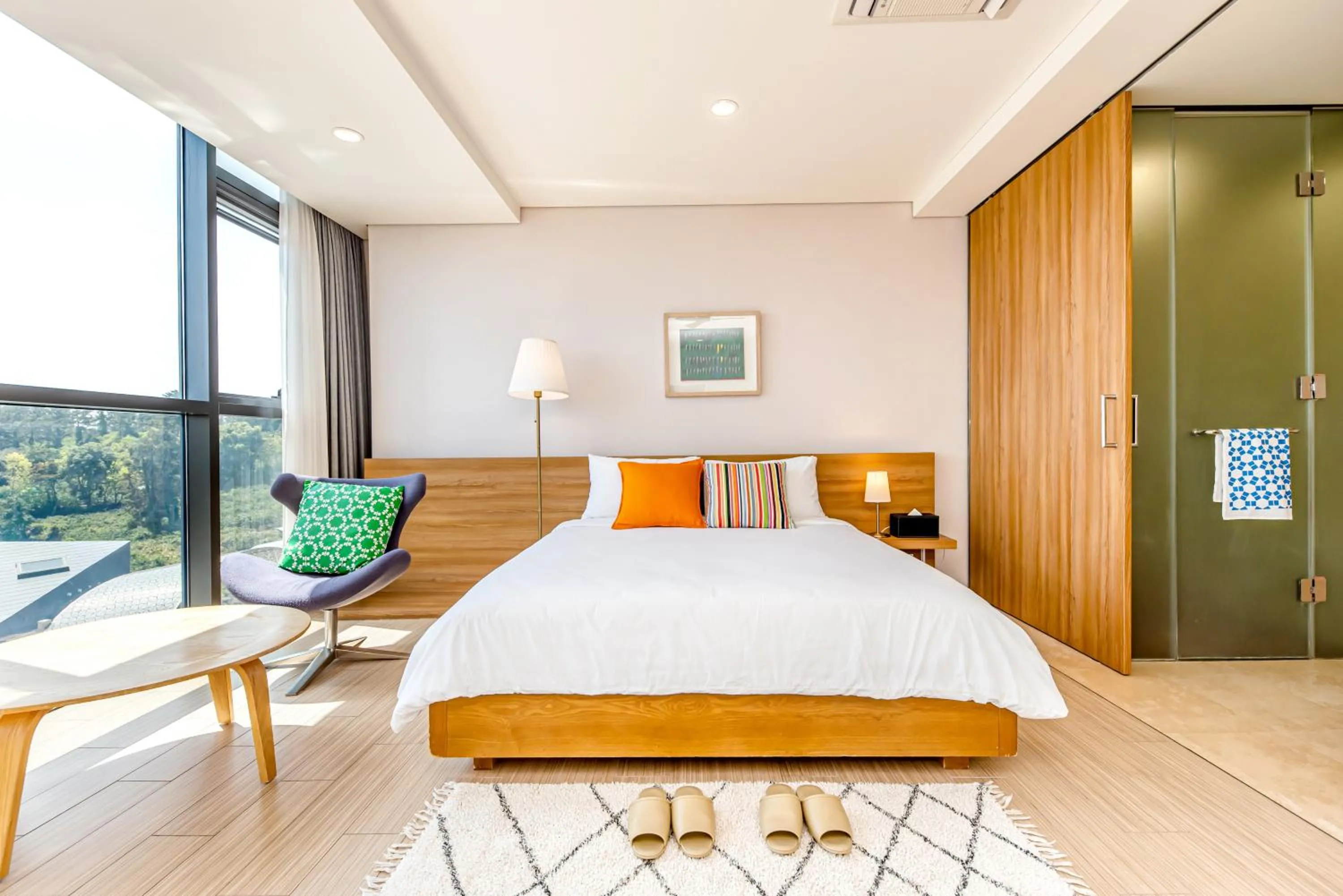 Bed in Jeju Bom stay & Art Gallery