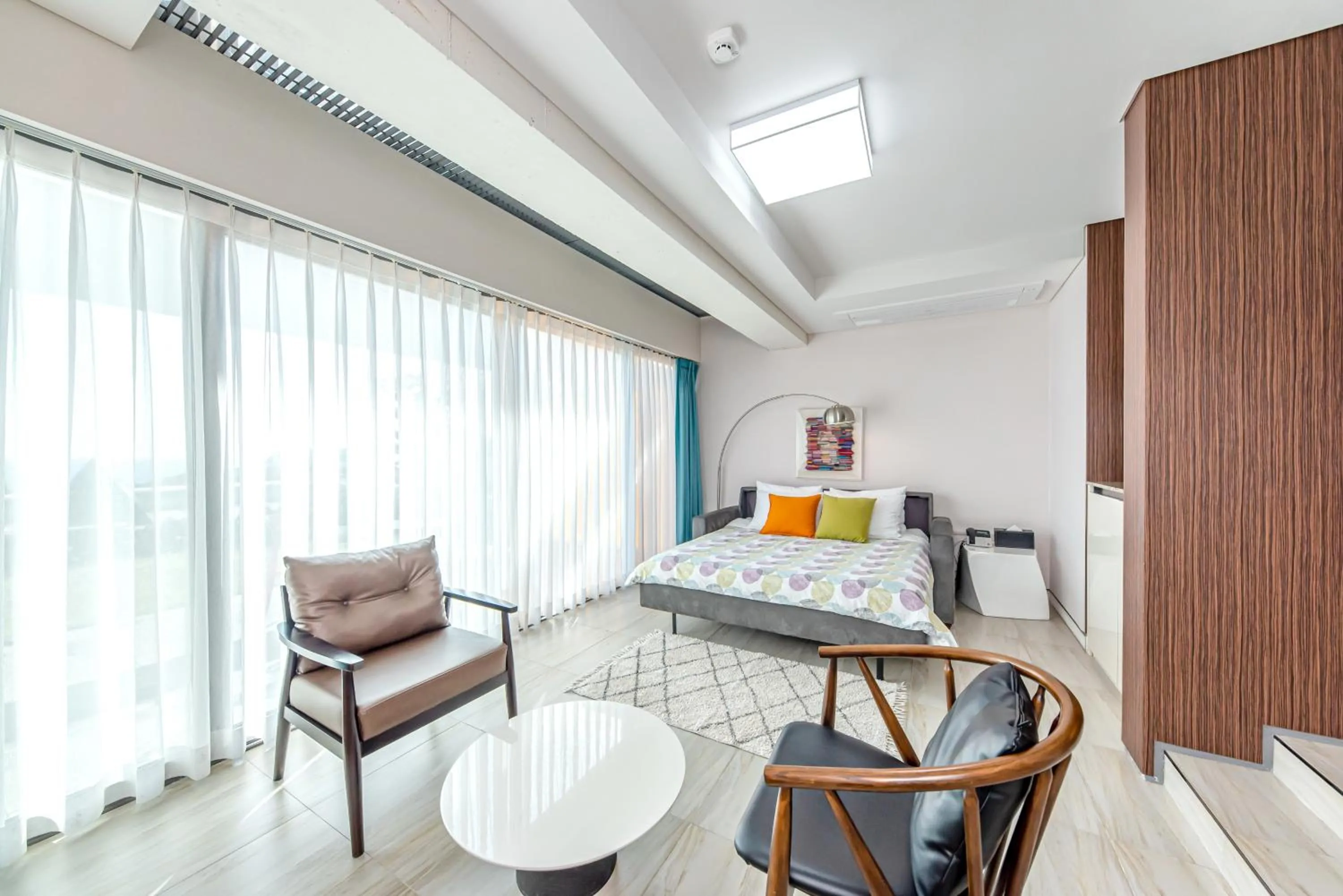 Bed in Jeju Bom stay & Art Gallery