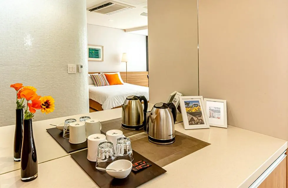 Coffee/tea facilities, Bed in Jeju Bom stay & Art Gallery