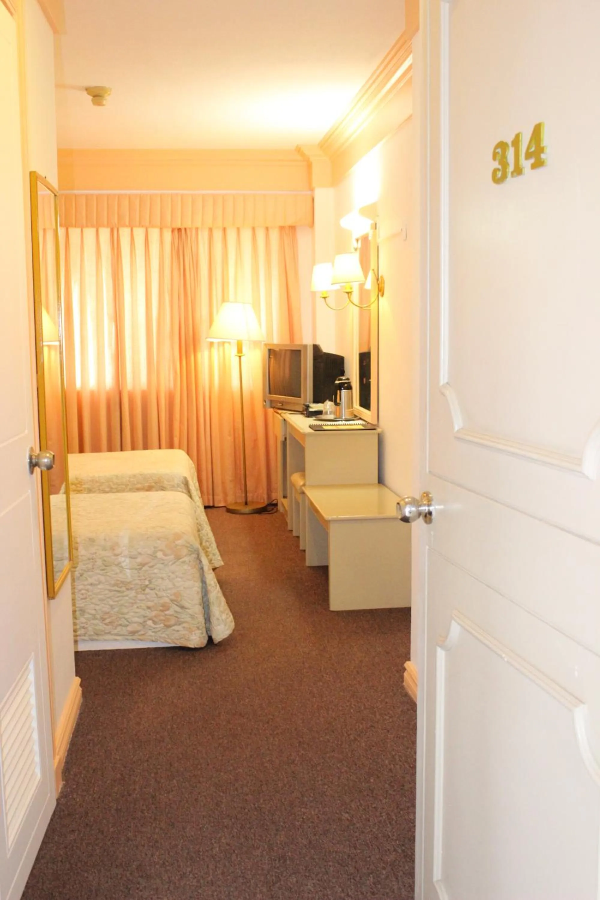 Bed in Hotel Galleria