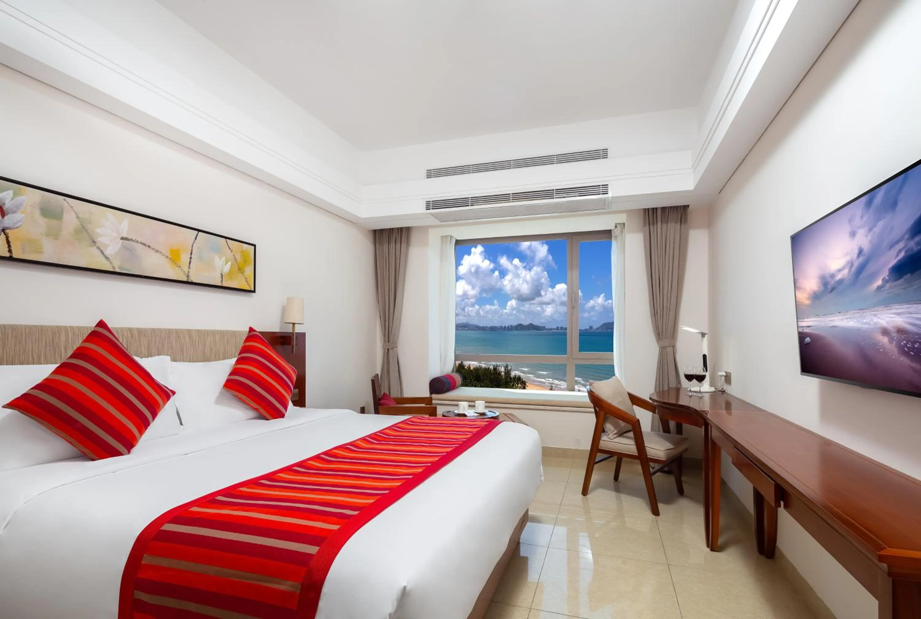TV and multimedia, Bed in Sanya Seacube Holiday Hotel