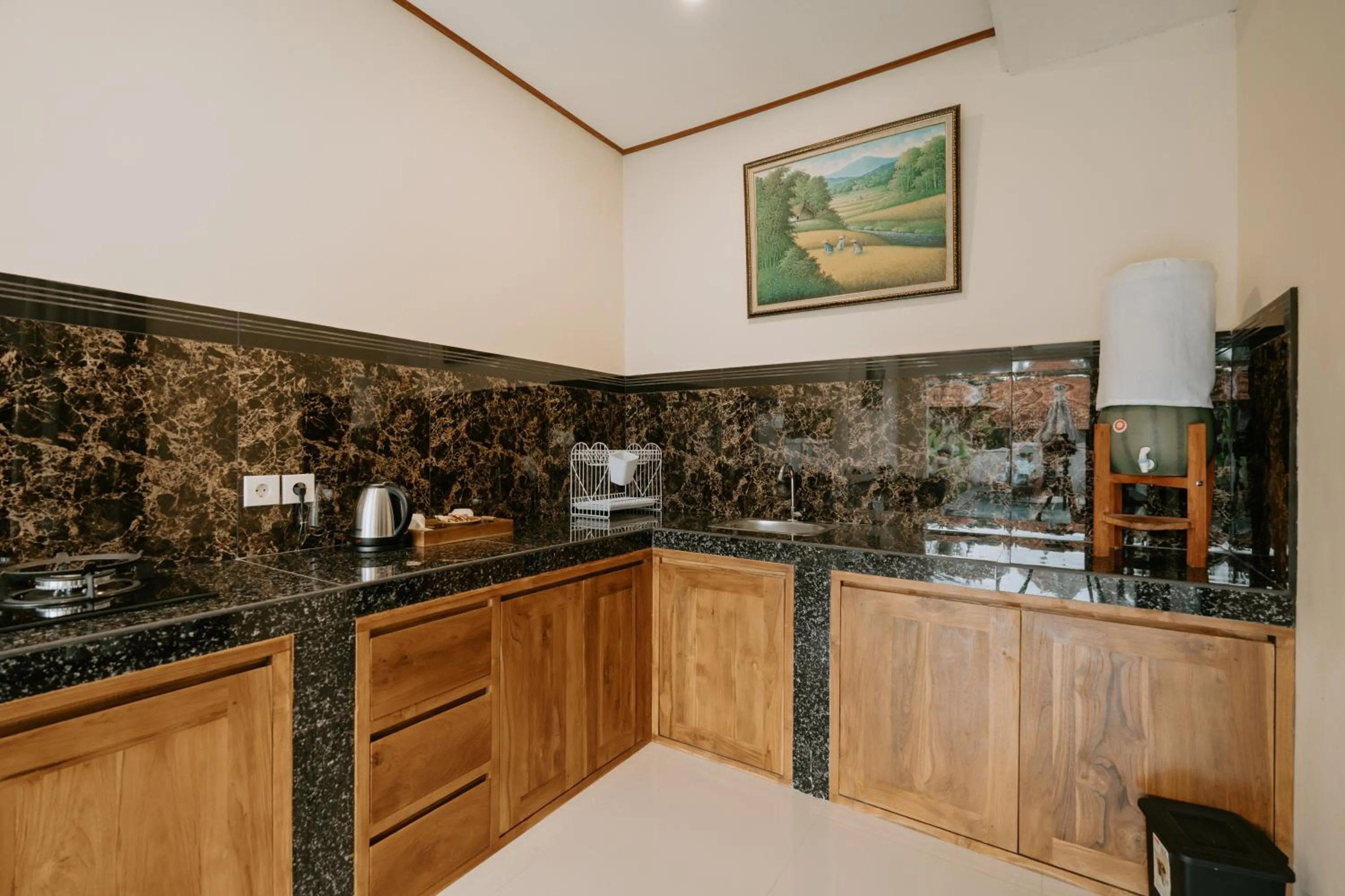 Kitchen or kitchenette in Meng Bengil Villa