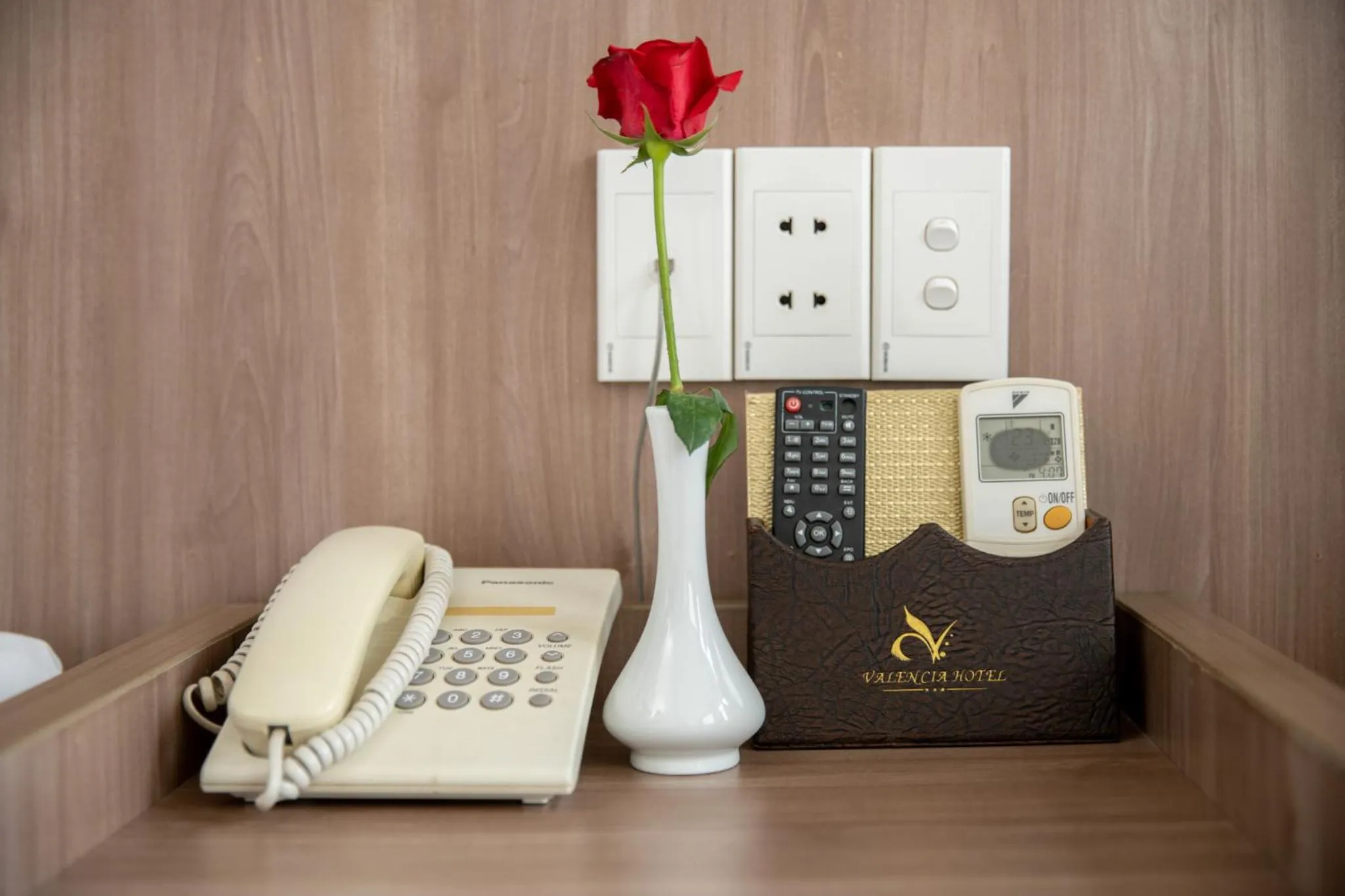 Coffee/tea facilities in Valencia Da Nang Beach Hotel