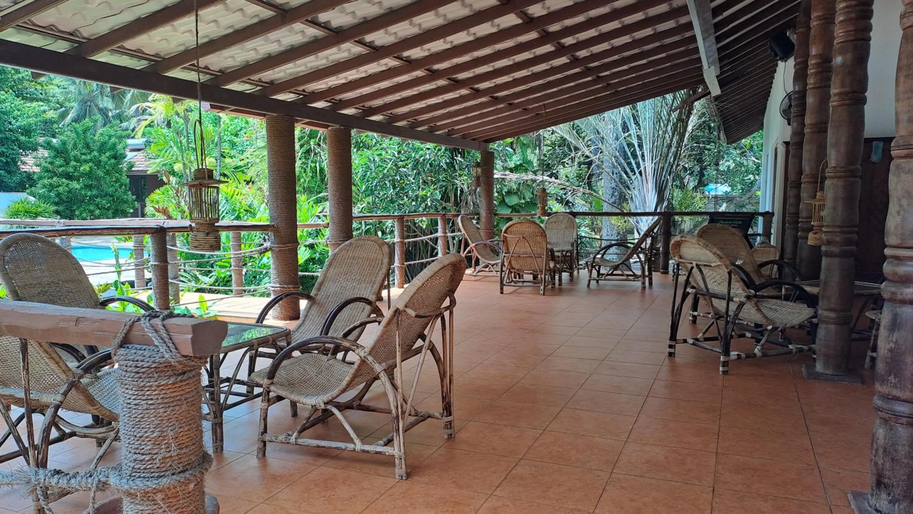 Restaurant/places to eat in Puetz Travels Beach Resort