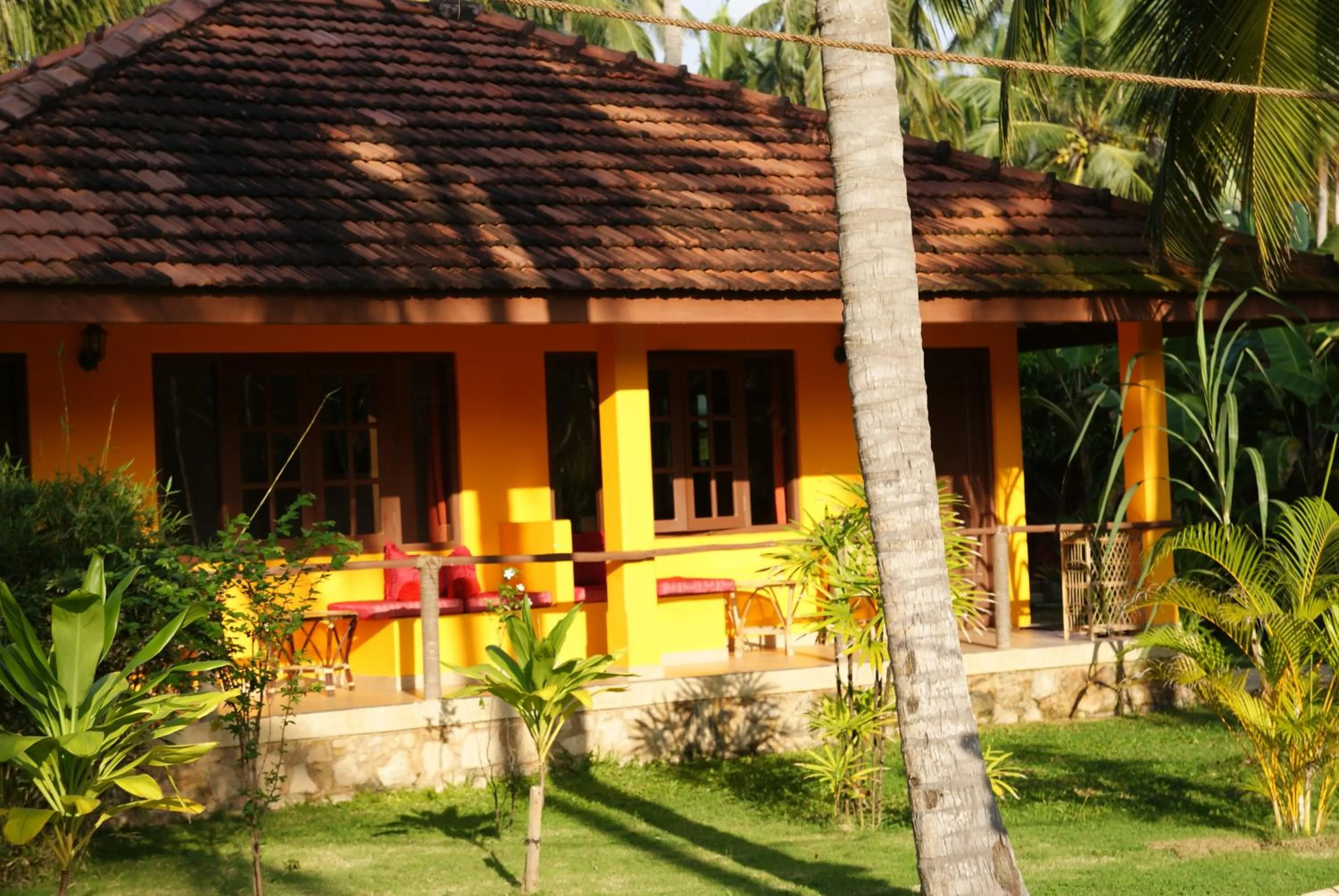 Balcony/Terrace in Puetz Travels Beach Resort