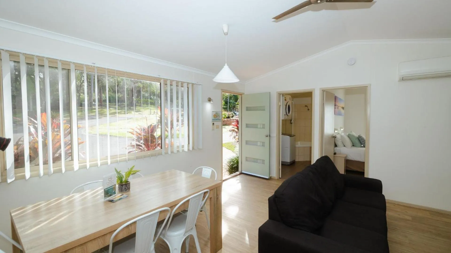 Living room in Koala Shores Holiday Park