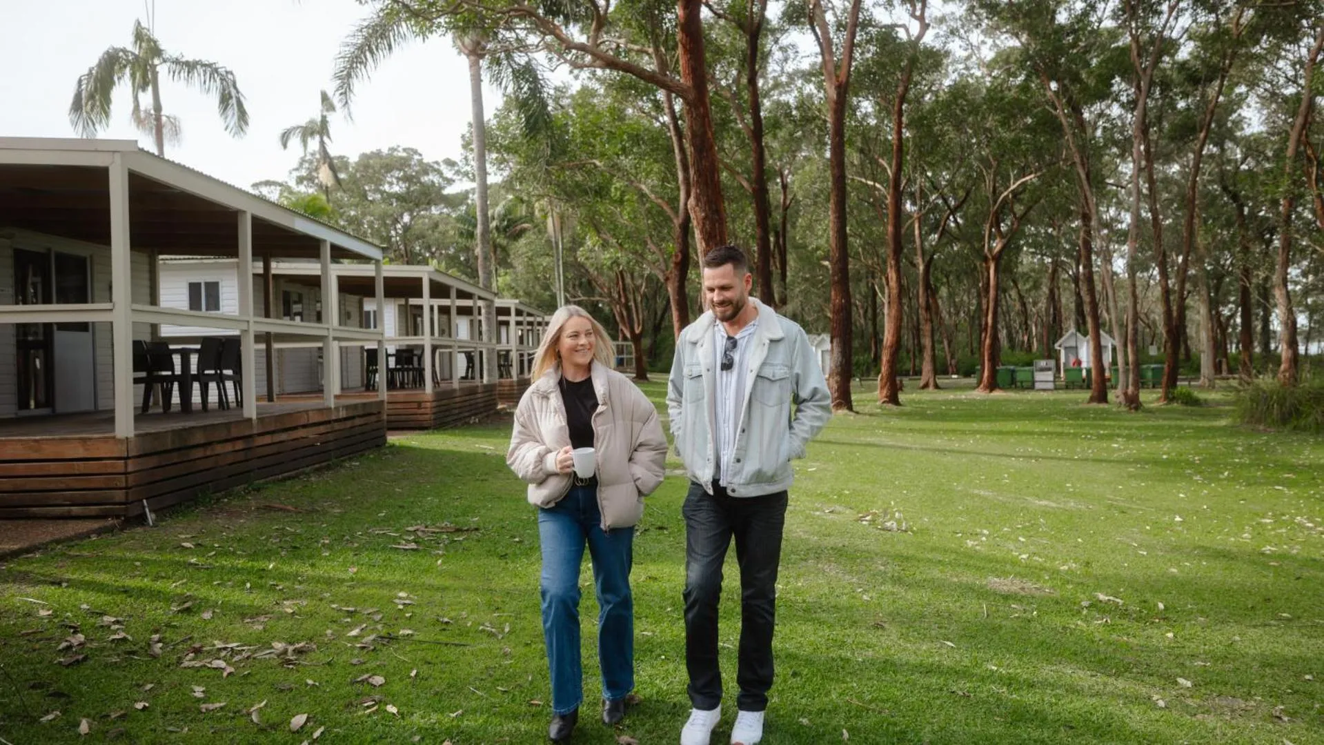 Property building in Koala Shores Holiday Park