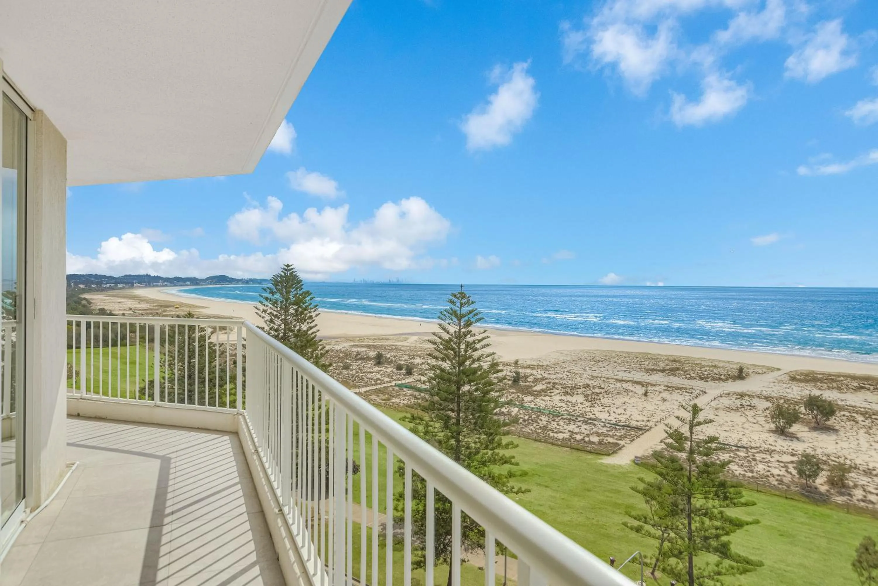 Meridian Tower Kirra Beach