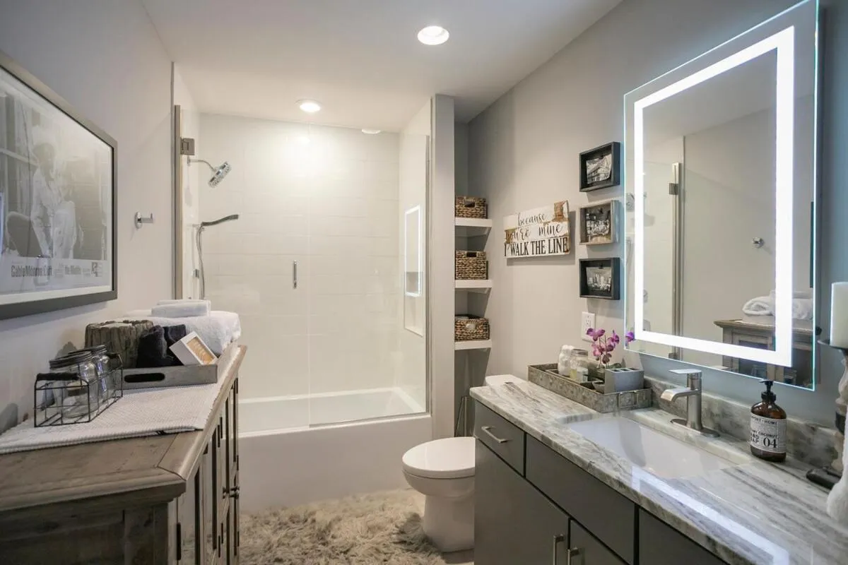 Downtown Luxury Condo at The Southern Belle