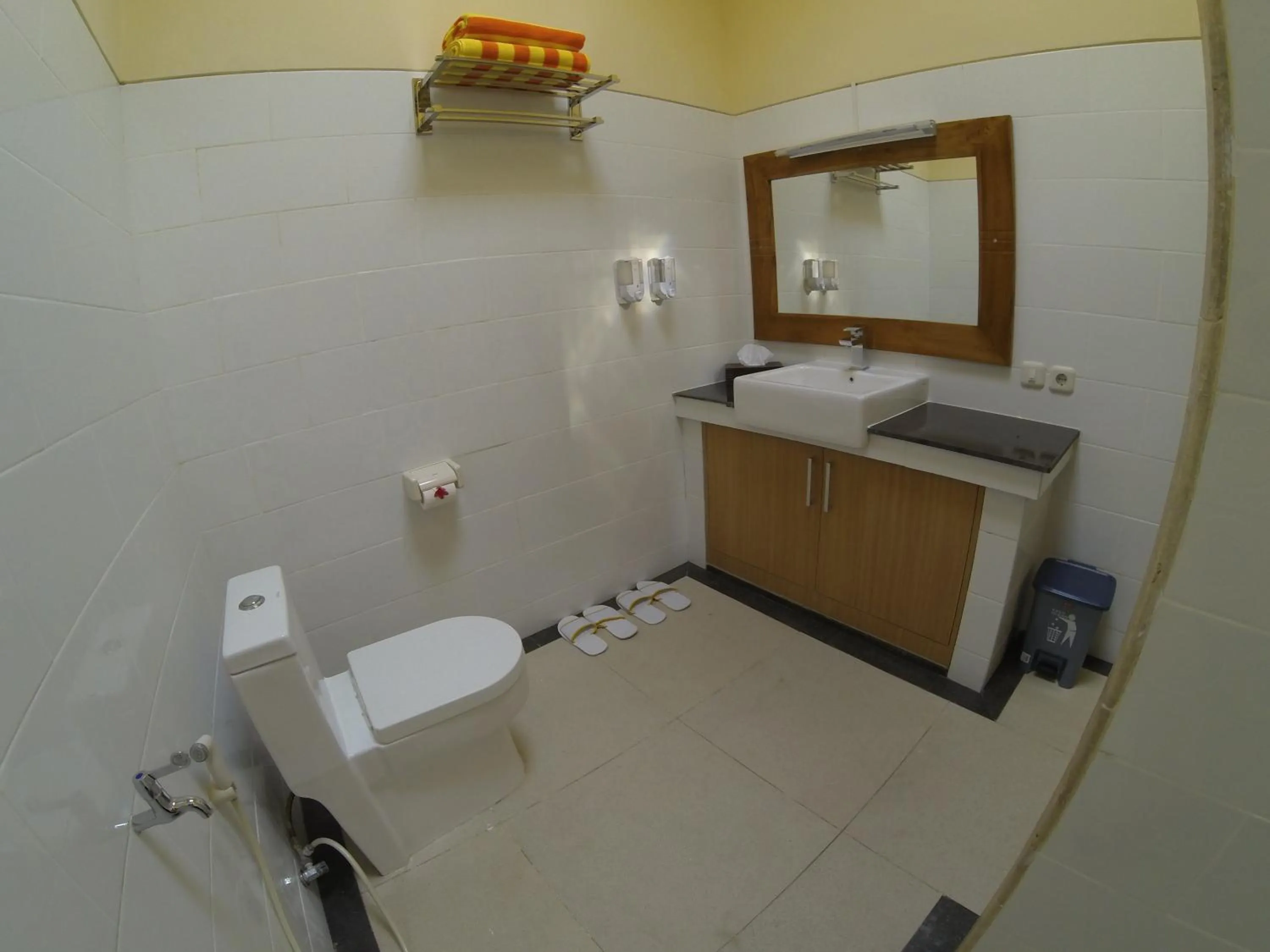 Toilet in Villa Sahabat