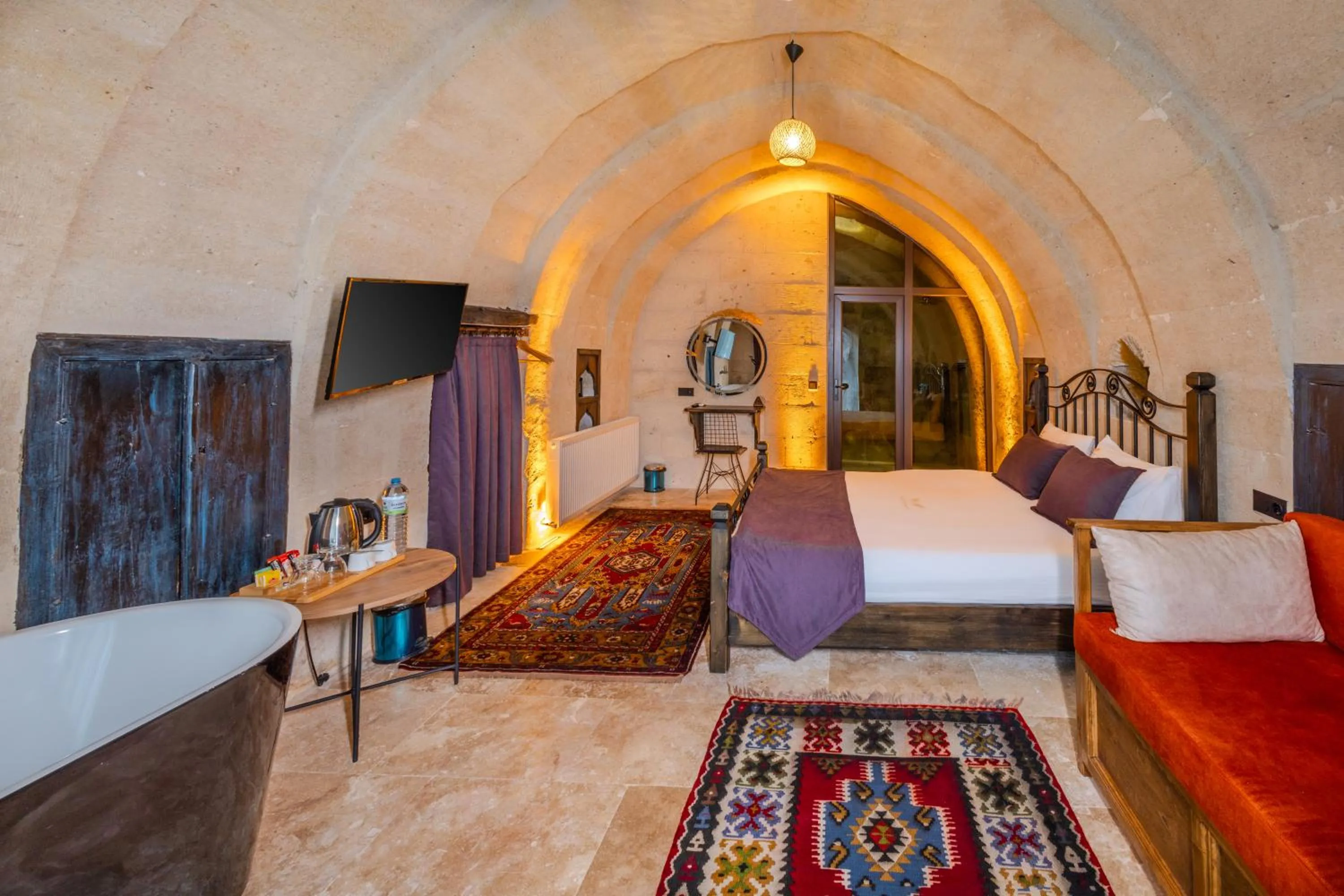 Bedroom, Bed in Angel View Suites