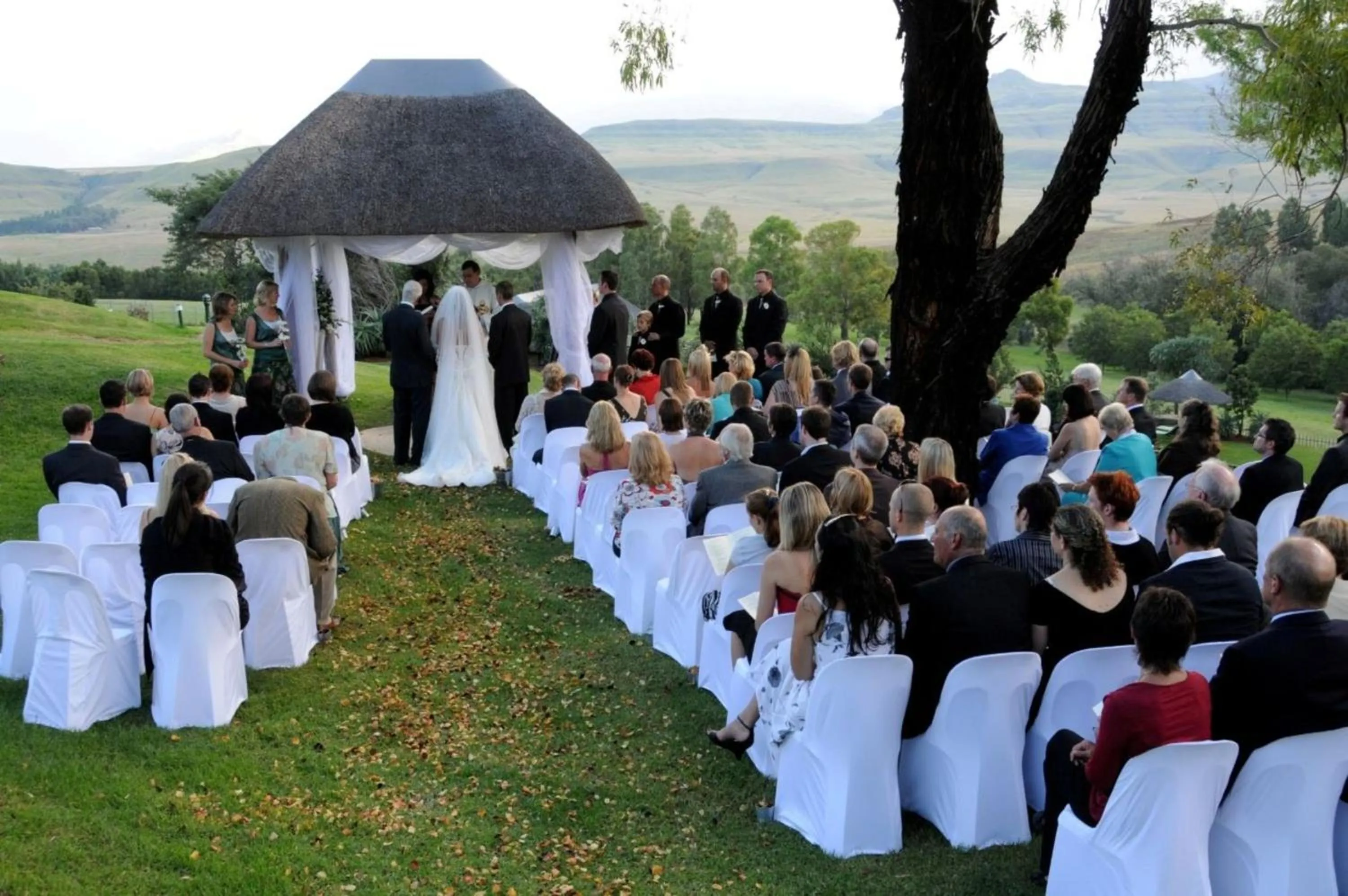 Property building in Montusi Mountain Lodge