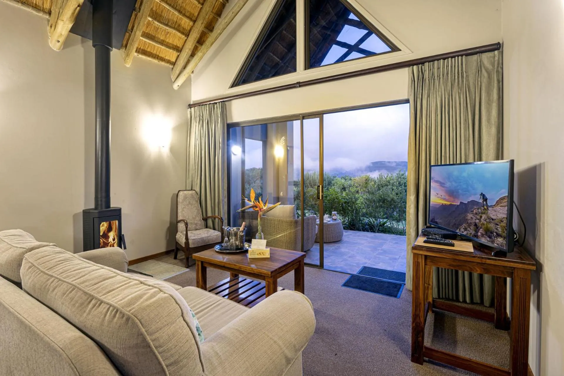 Seating area in Montusi Mountain Lodge