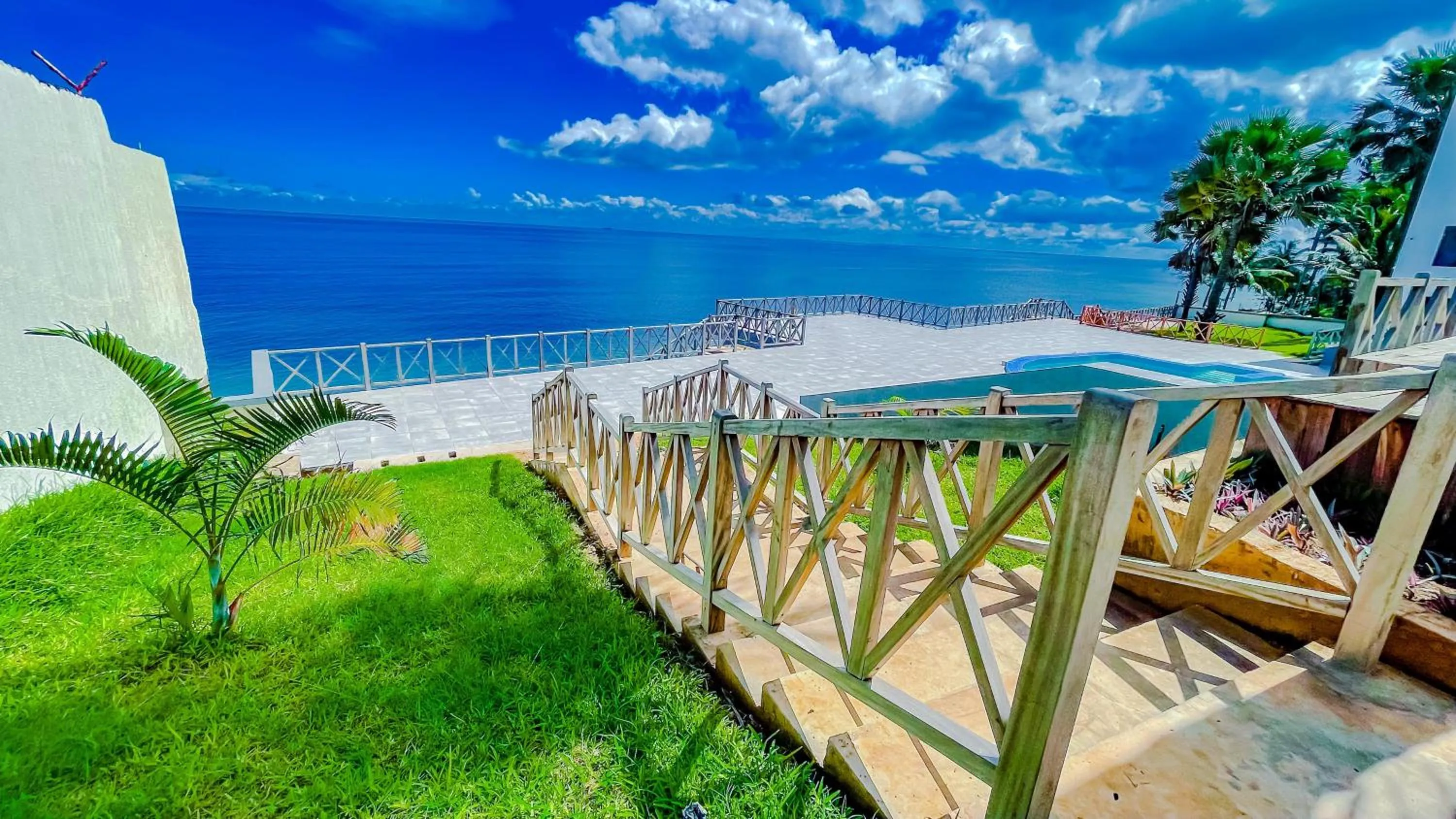 Garden in Majula Boutique Hotel