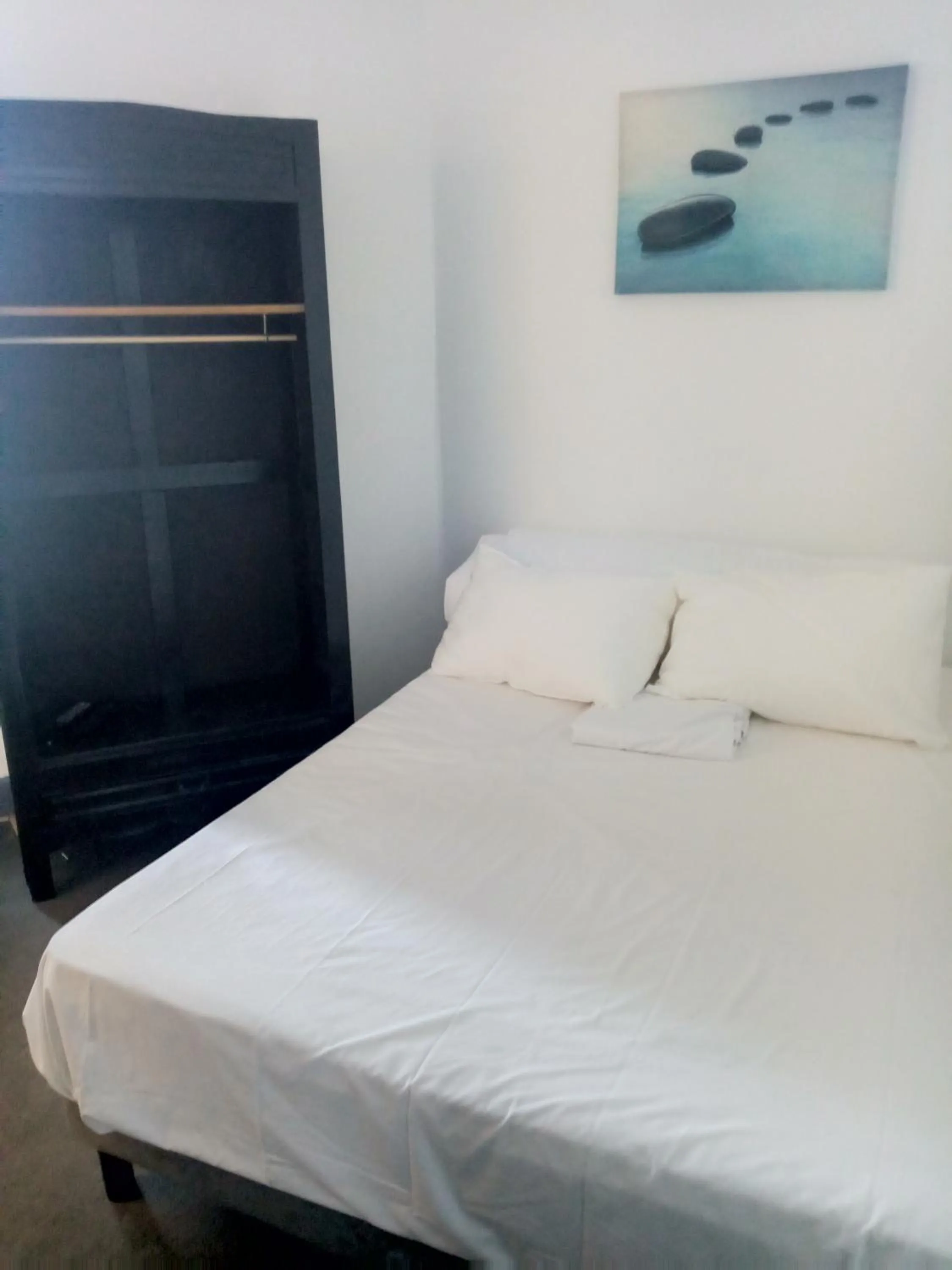 Bed in hôtel le Celtic Montluçon