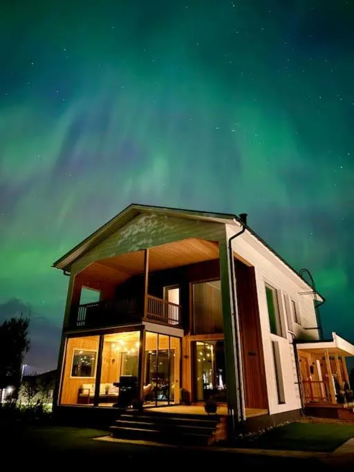Villa Golden House