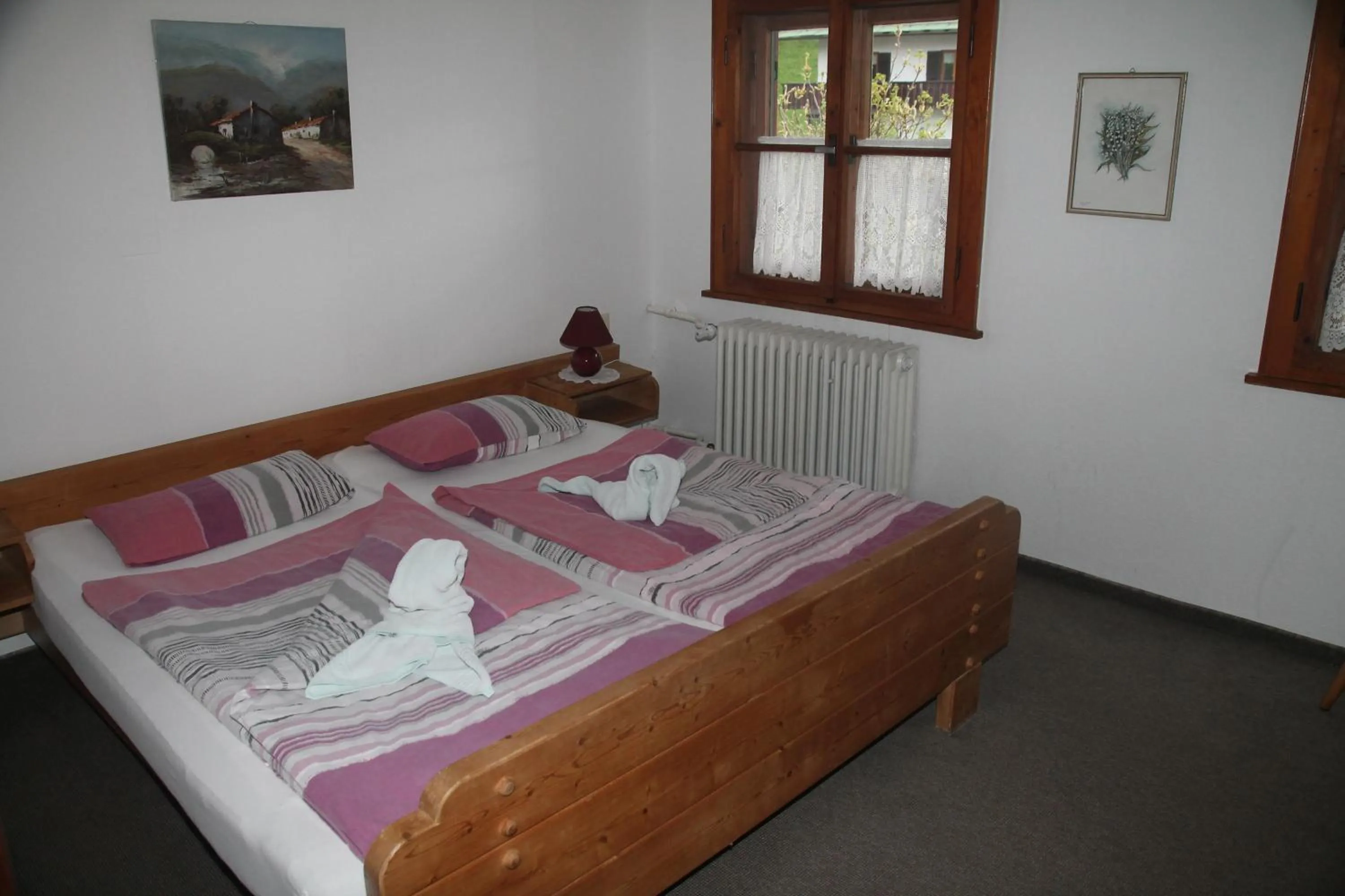 Bedroom in Wirtshaus und Pension Hocheck