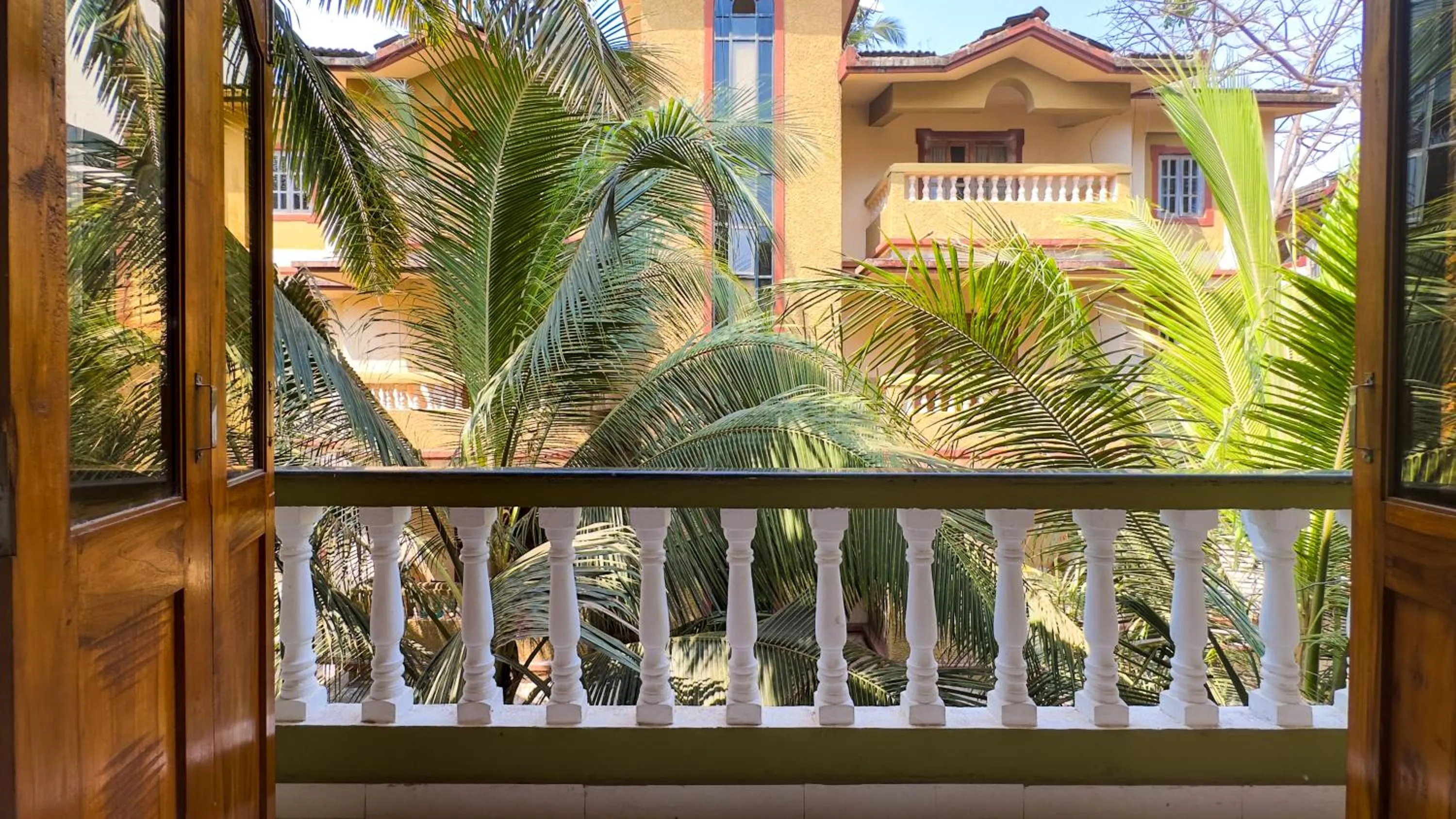 Balcony/Terrace in Hotel Leela Inn