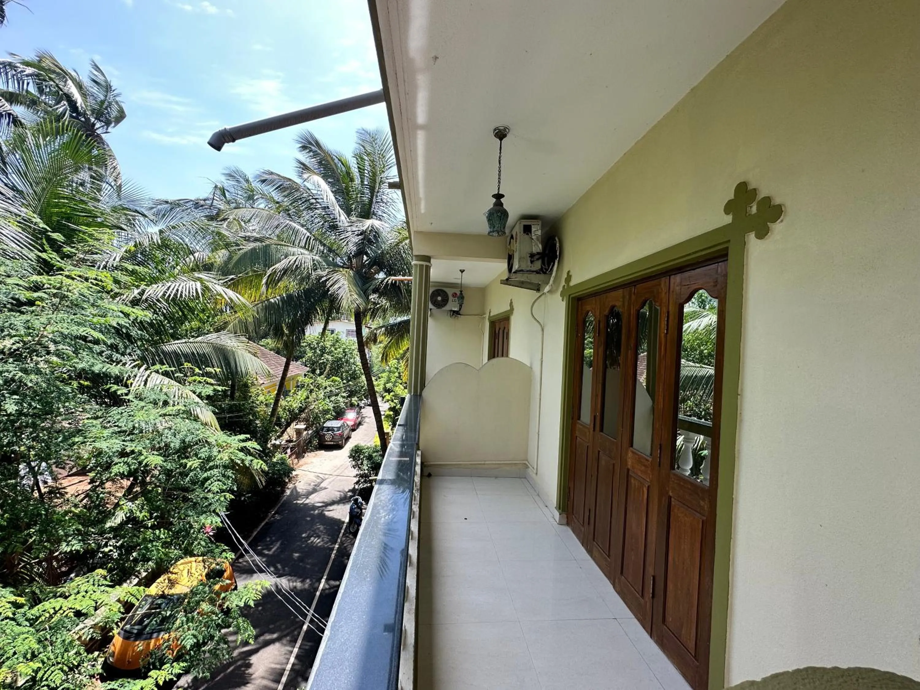 Day in Hotel Leela Inn